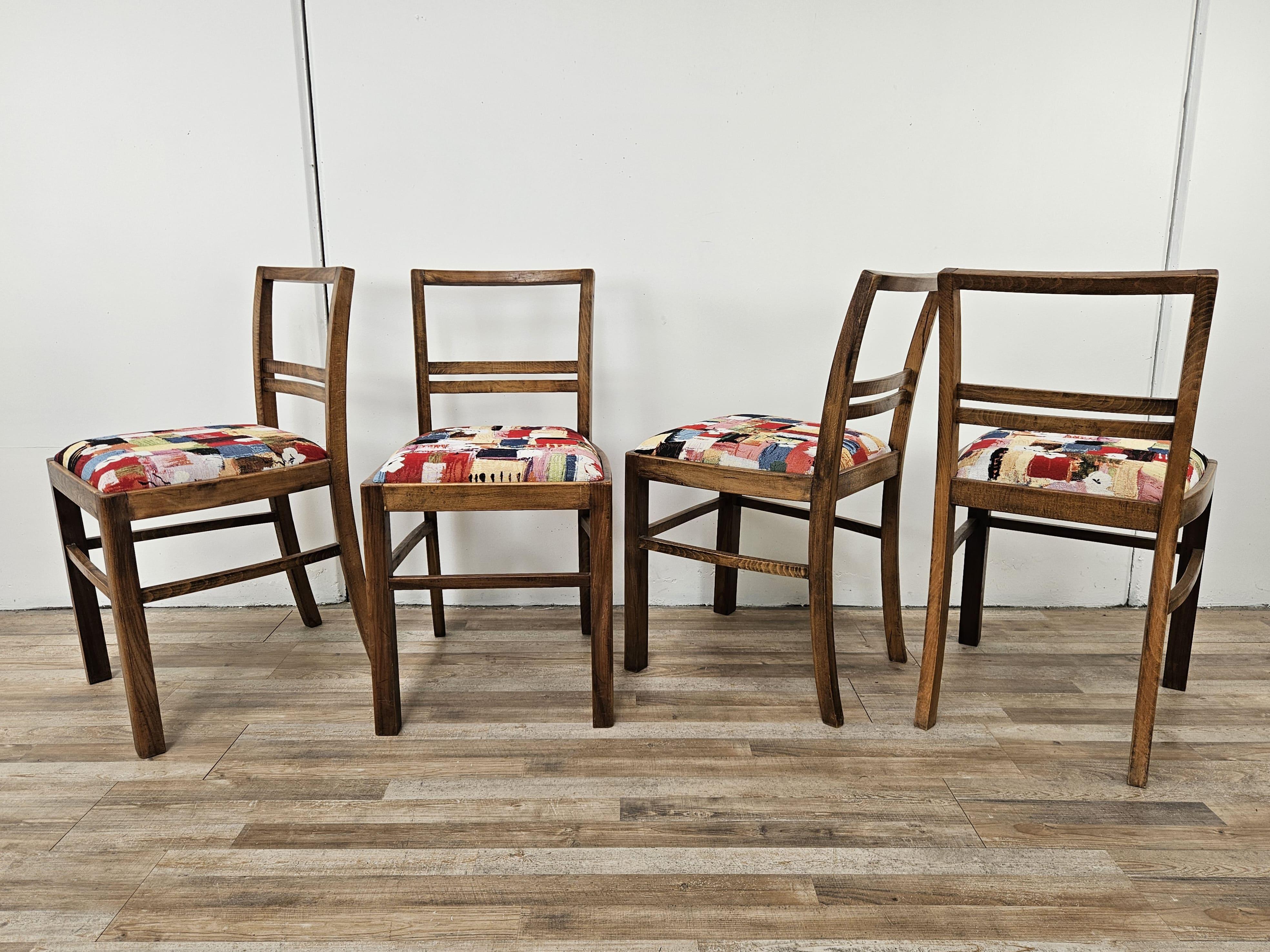 Quattro sedie Art Decò in noce per sala da pranzo, 1940 In Good Condition In Premariacco, IT