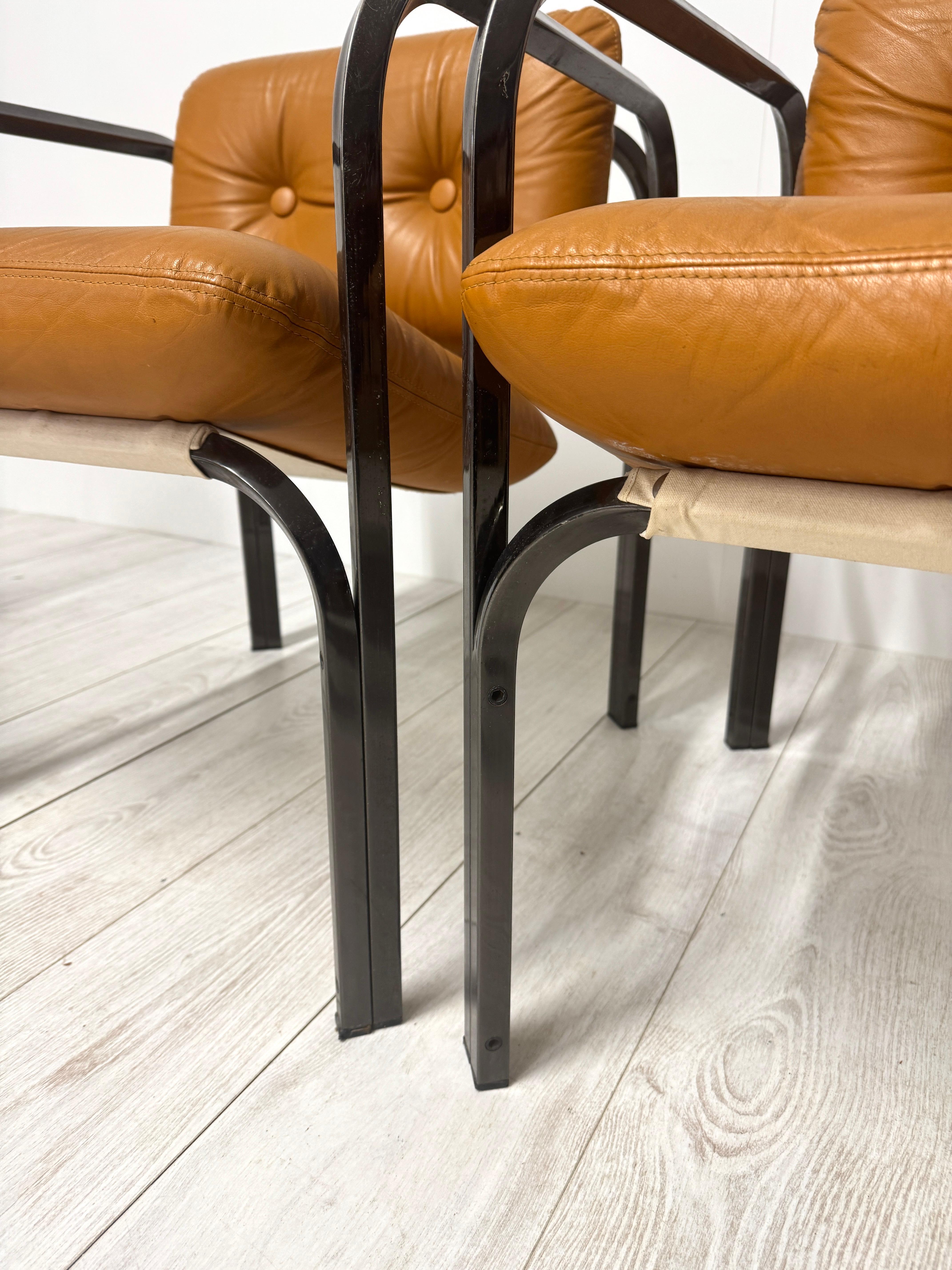 Four leather chairs,  prod. Italian, 1970s For Sale 3