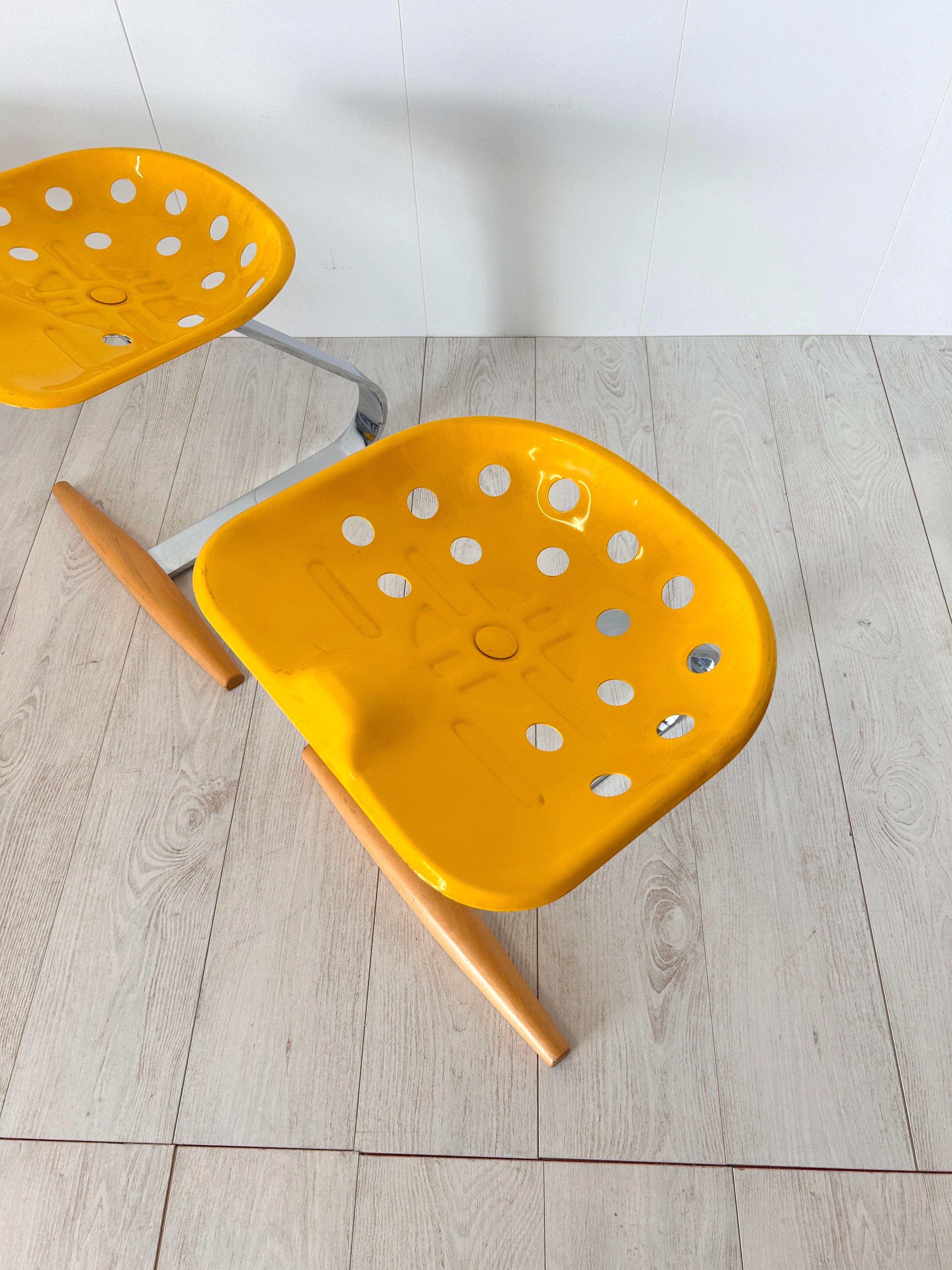 Quattro sgabelli mod. Mezzadro, Achille e Pier Giacomo Castiglioni, Zanotta, '70 10