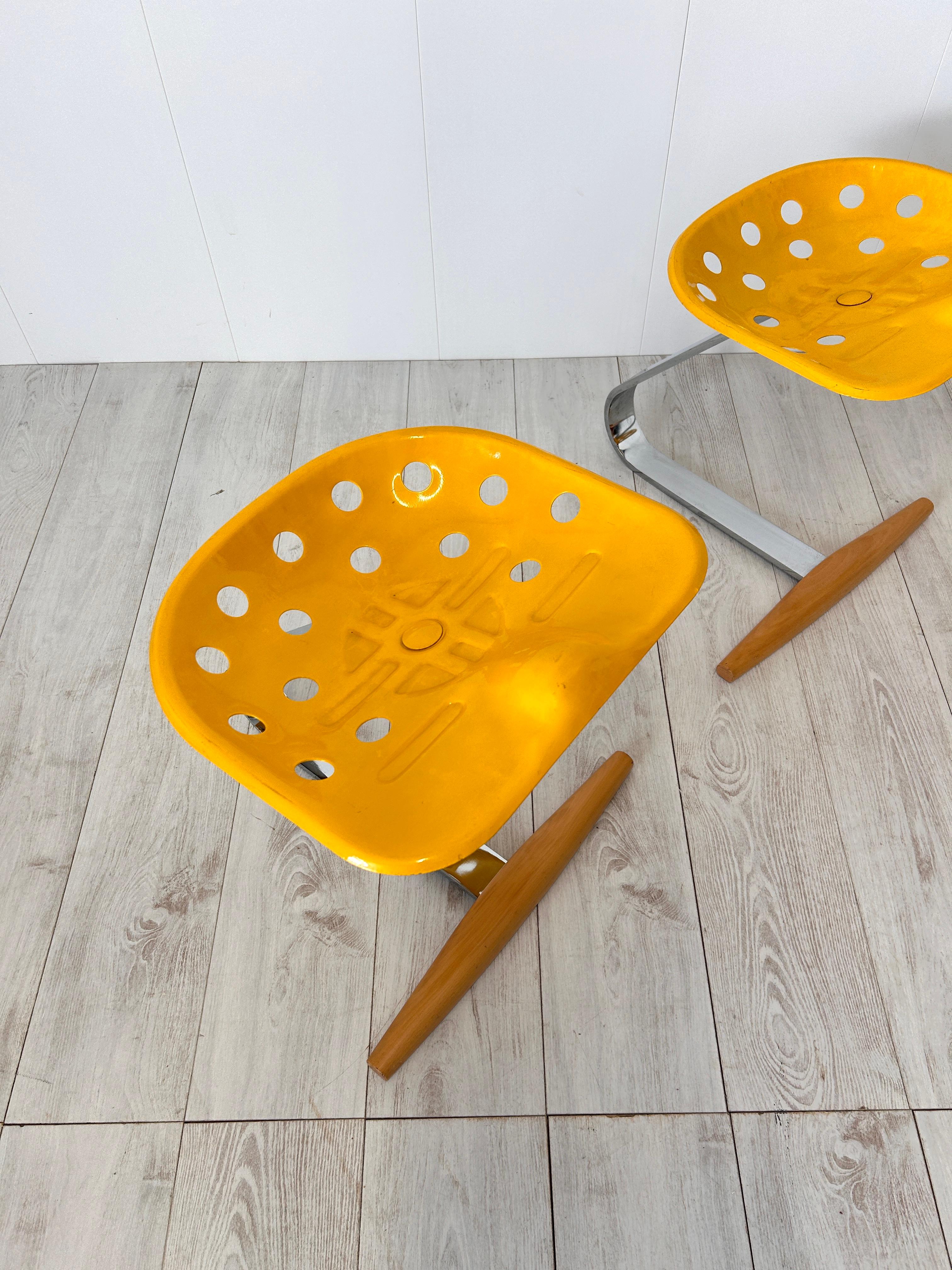 Quattro sgabelli mod. Mezzadro, Achille e Pier Giacomo Castiglioni, Zanotta, '70 13