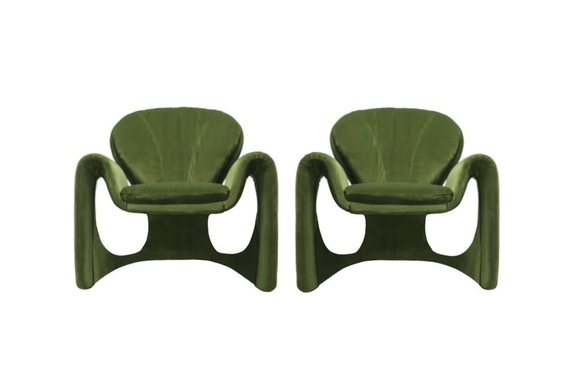 Vous ne trouverez pas d'autres paires de ces étonnants meubles de la fin des années 1980 fabriqués par Jaymar Furniture Quebec 69. Il est surtout connu pour ses couleurs audacieuses, ses nouveaux matériaux et ses formes fluides et séduisantes.