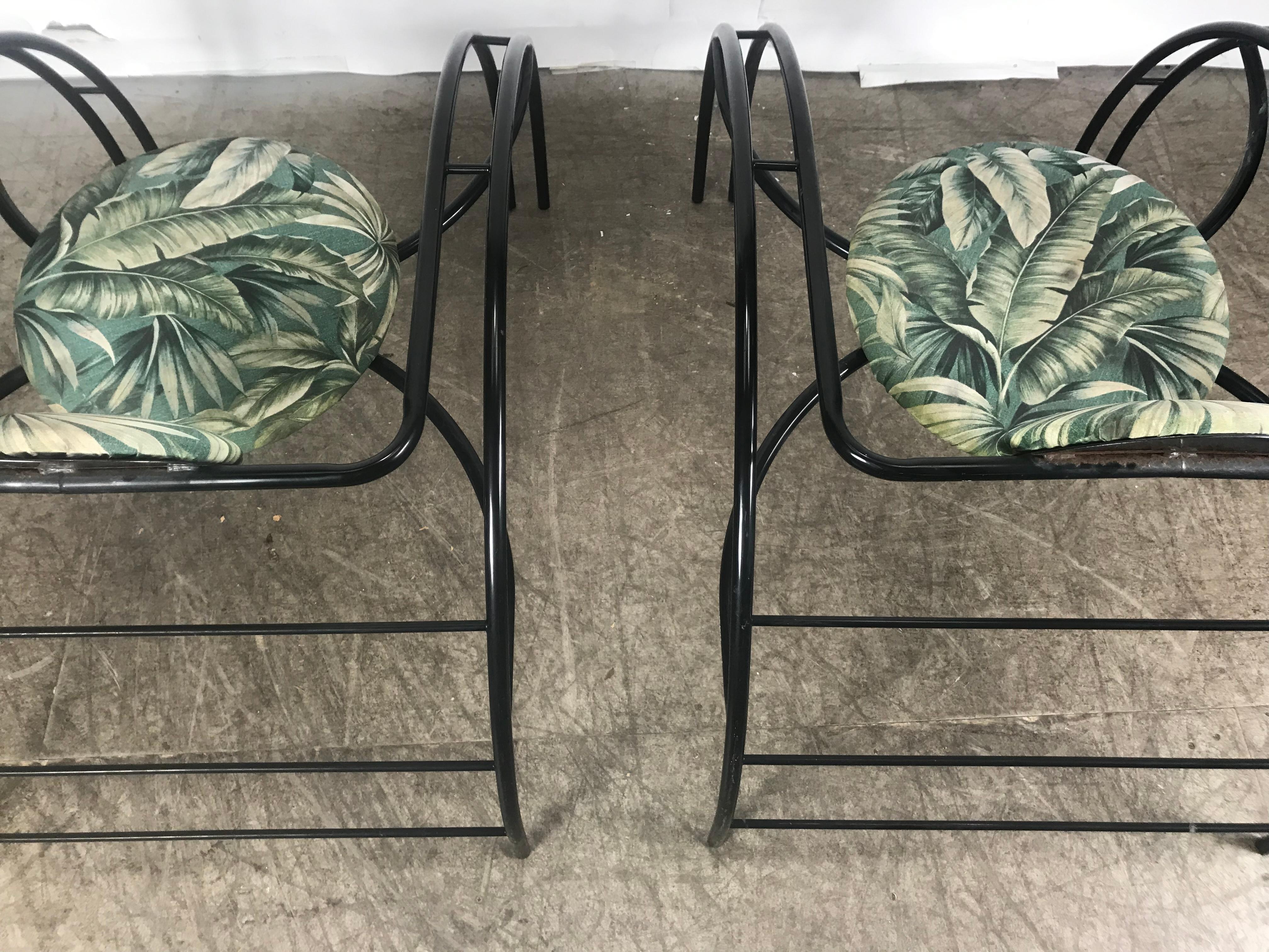 Painted Quebec 69 Spider Chairs, Les Amisco Memphis Style, Space Age
