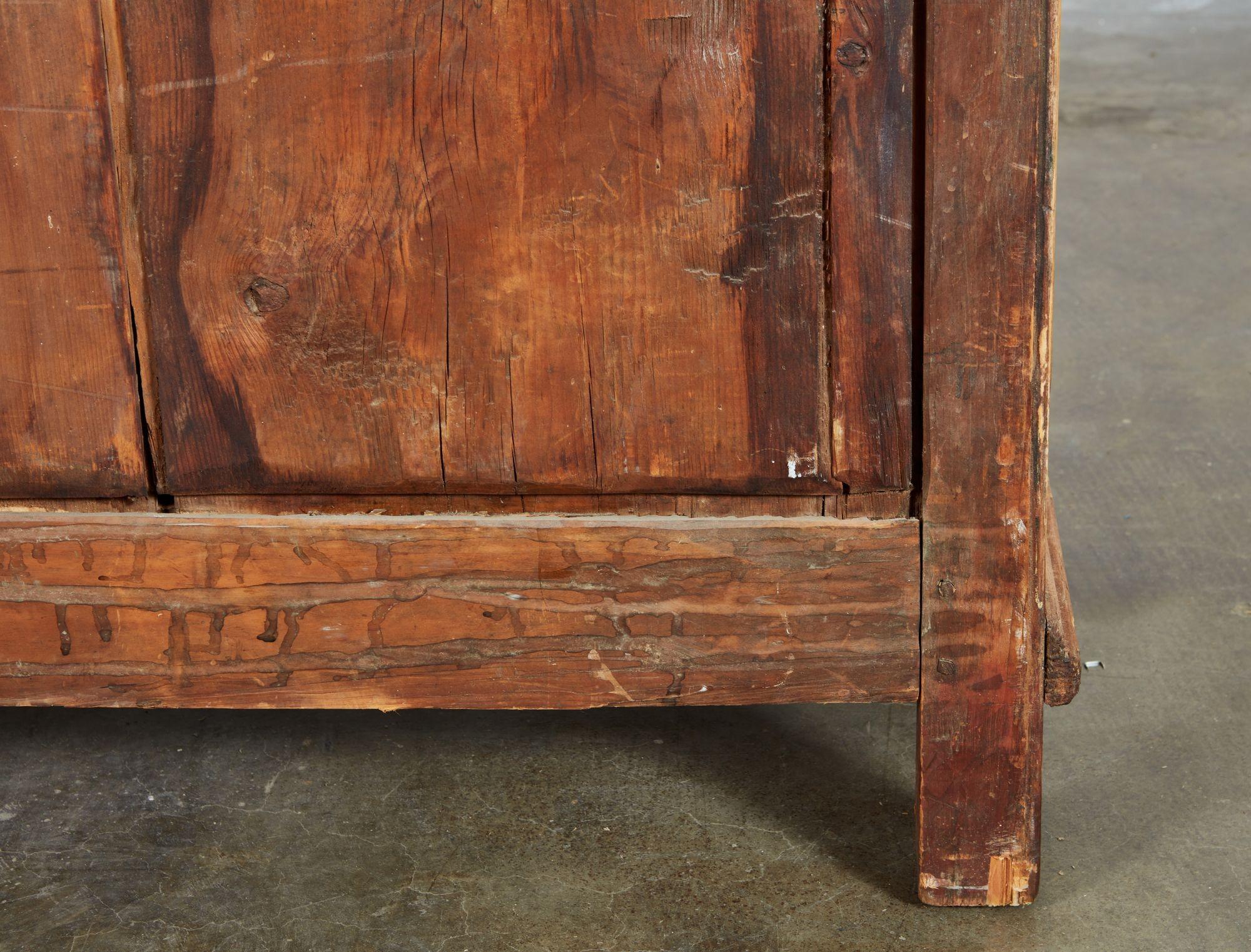 Armoire québécoise en vente 8