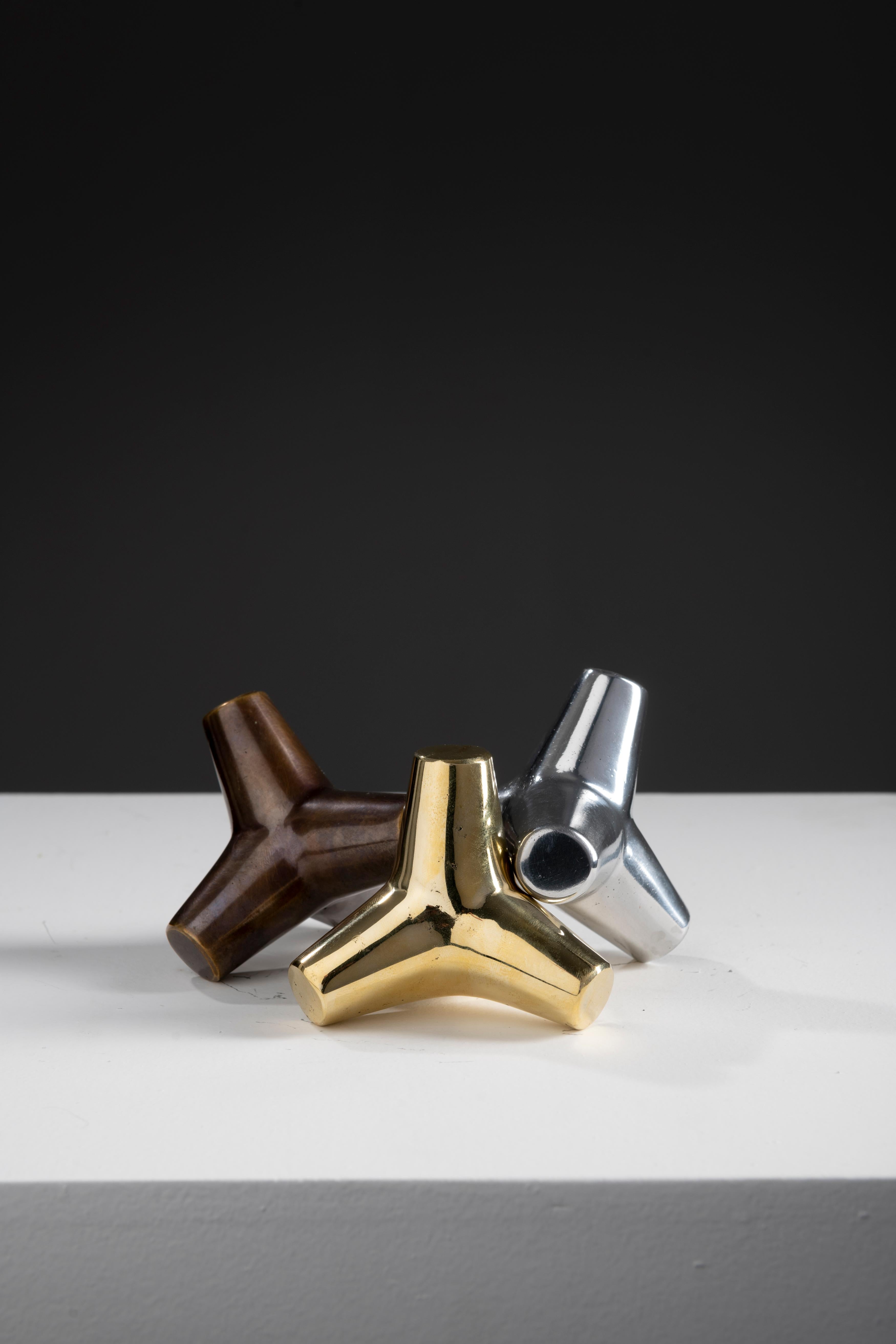 Quebra-mar brass and aluminium candle holder For Sale 5