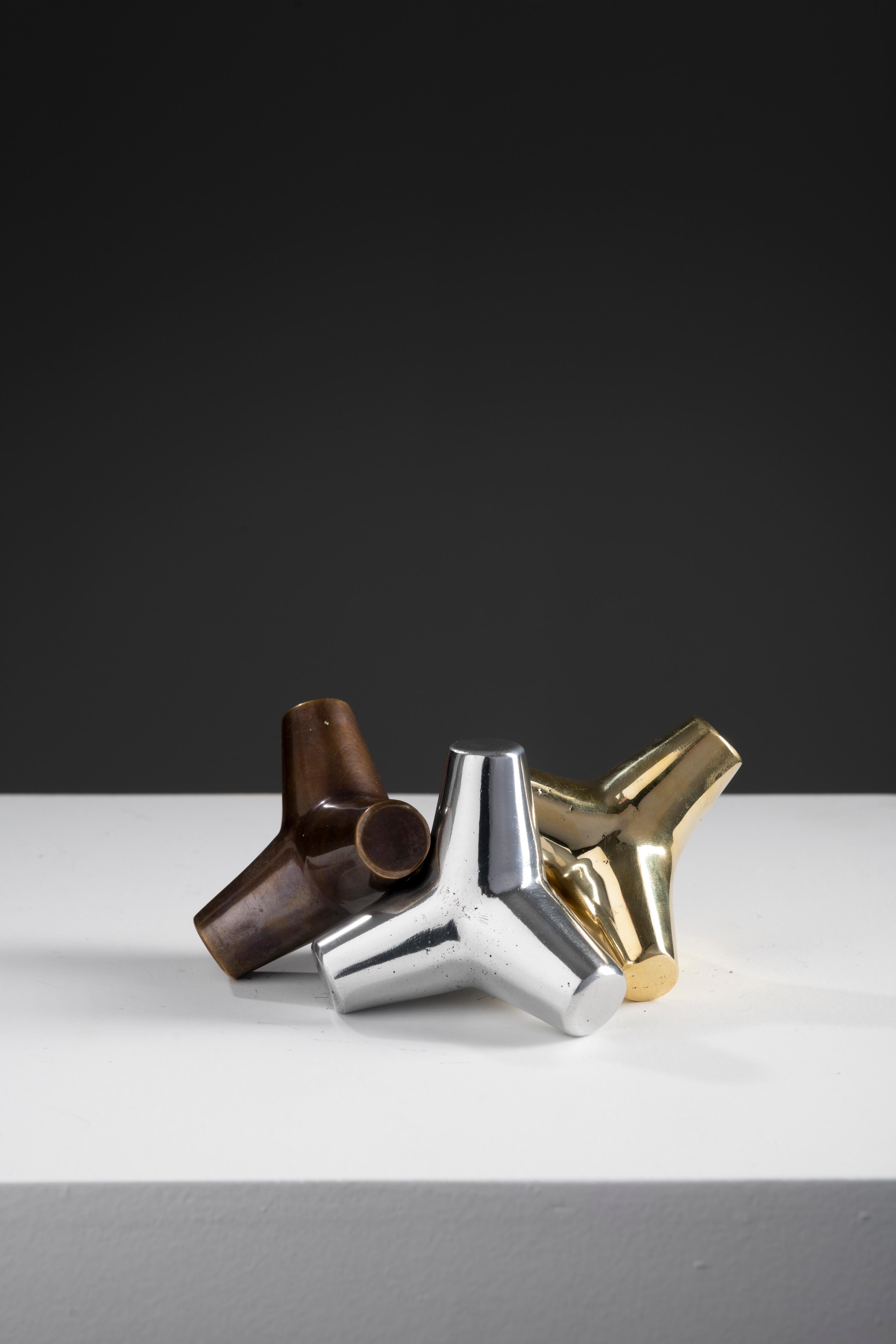 Quebra-mar brass and aluminium candle holder For Sale 2