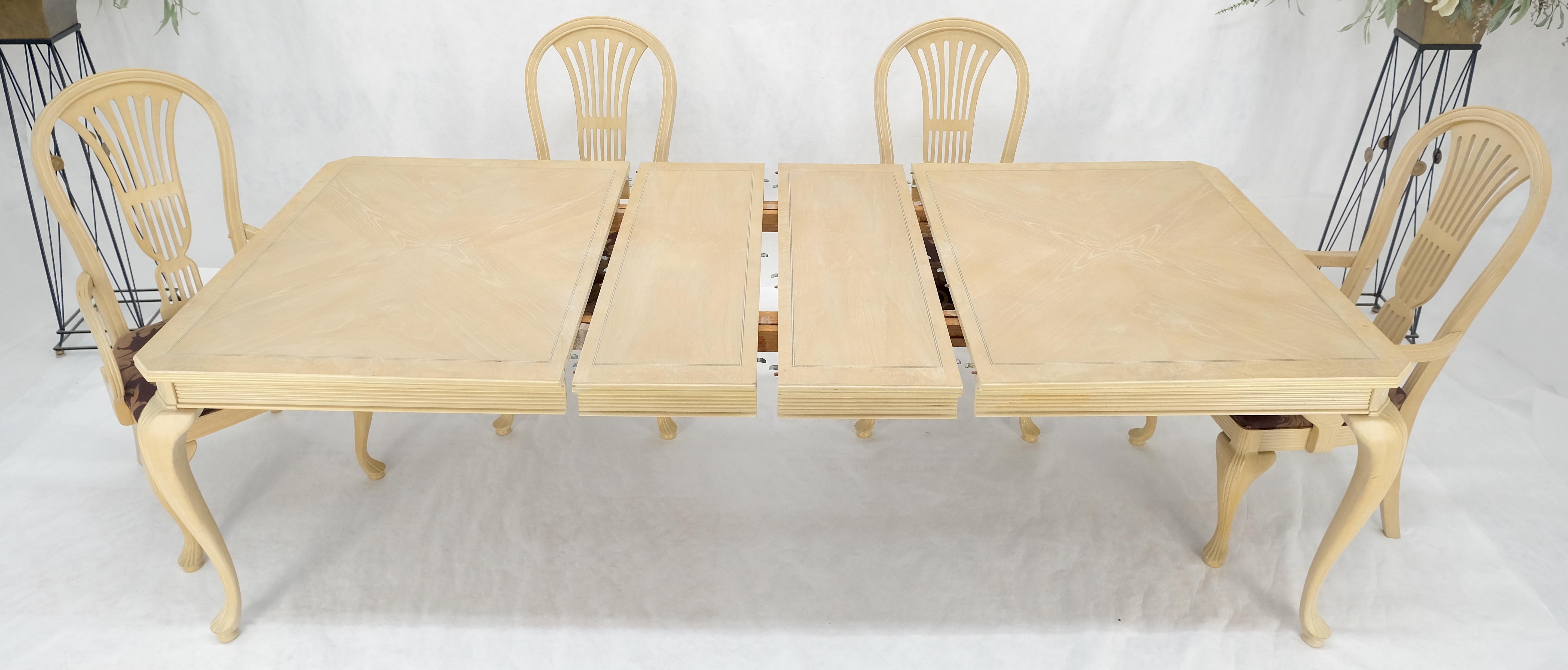 Queen An Style Weiß gewaschener Esstisch 6 Stühle Set von Century Furniture MINT im Angebot 5