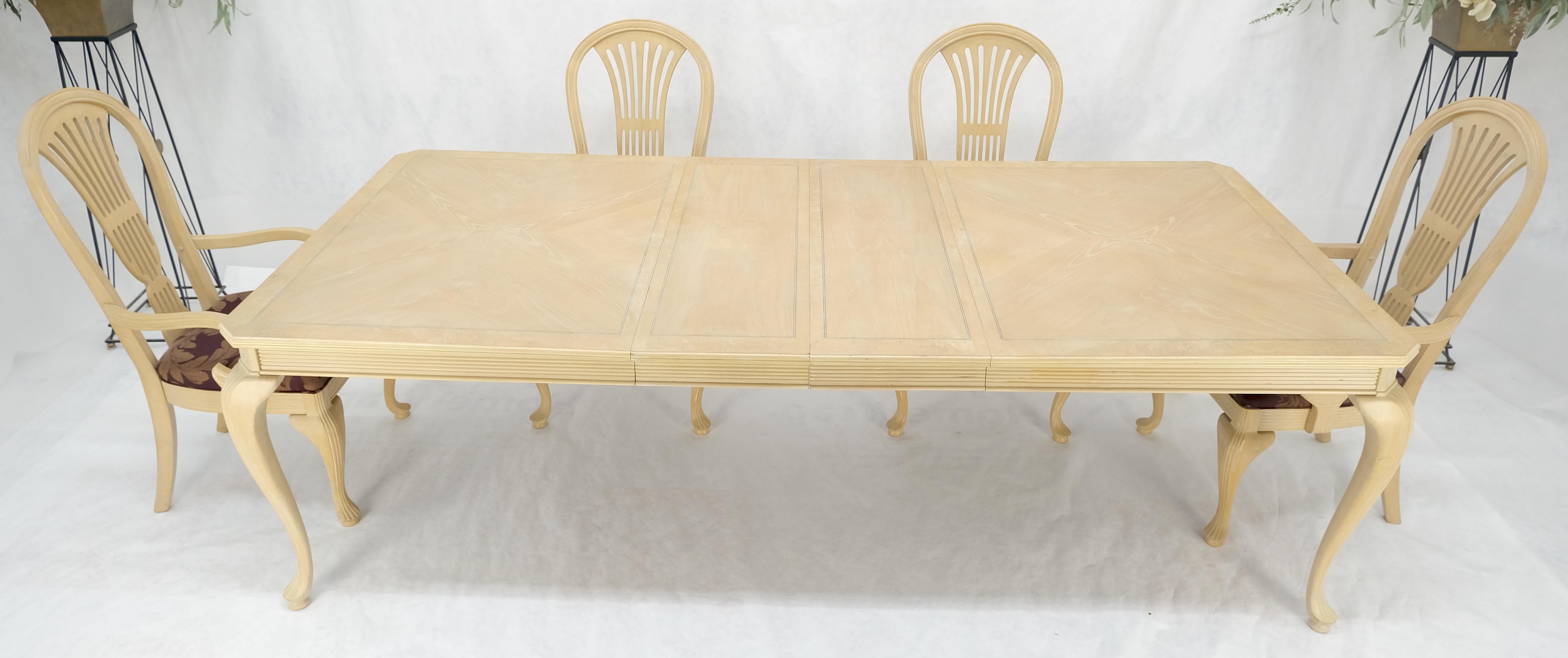 Queen An Style Weiß gewaschener Esstisch 6 Stühle Set von Century Furniture MINT im Angebot 6