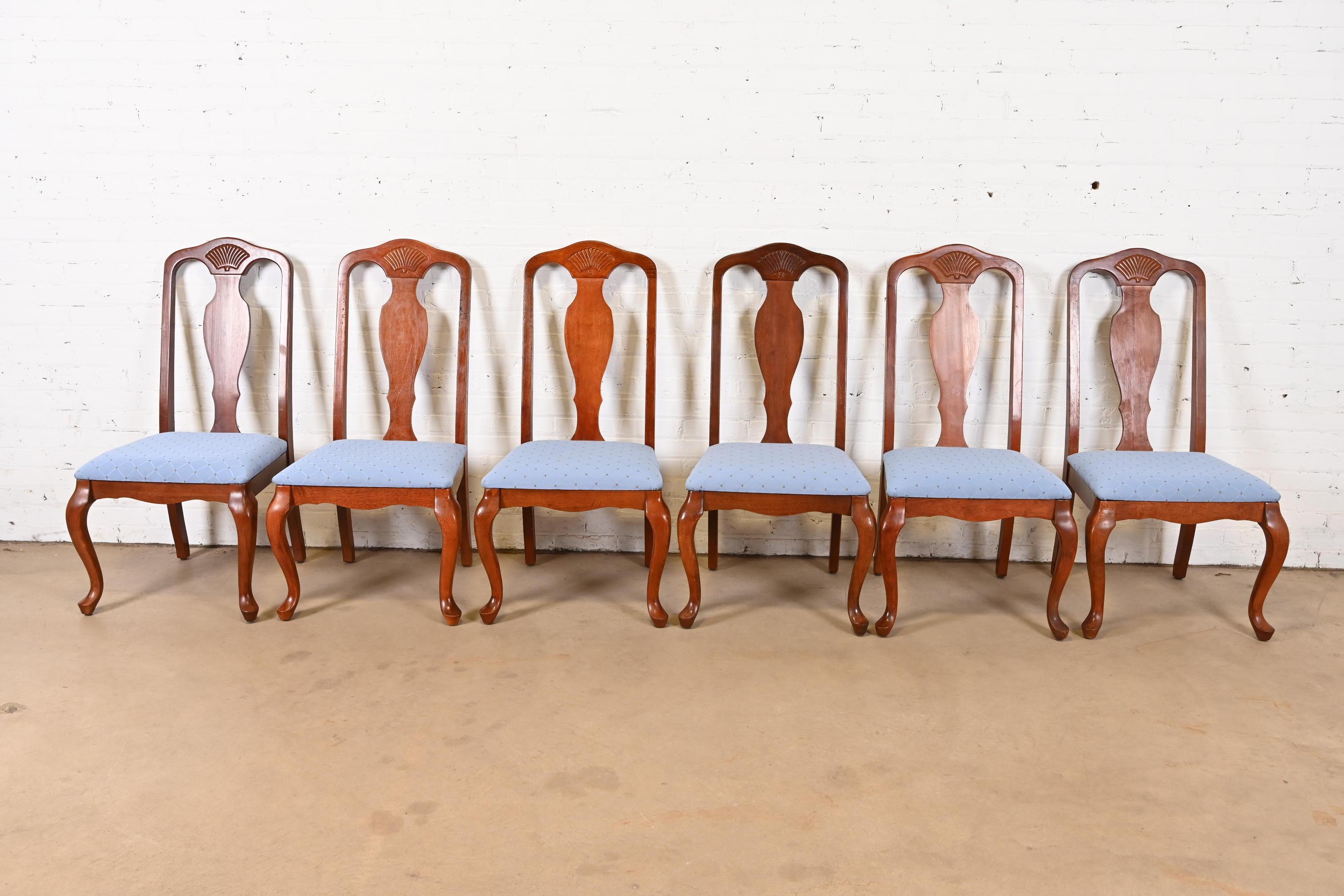 Singaporean Queen Anne Carved Mahogany Dining Chairs, Set of Six For Sale