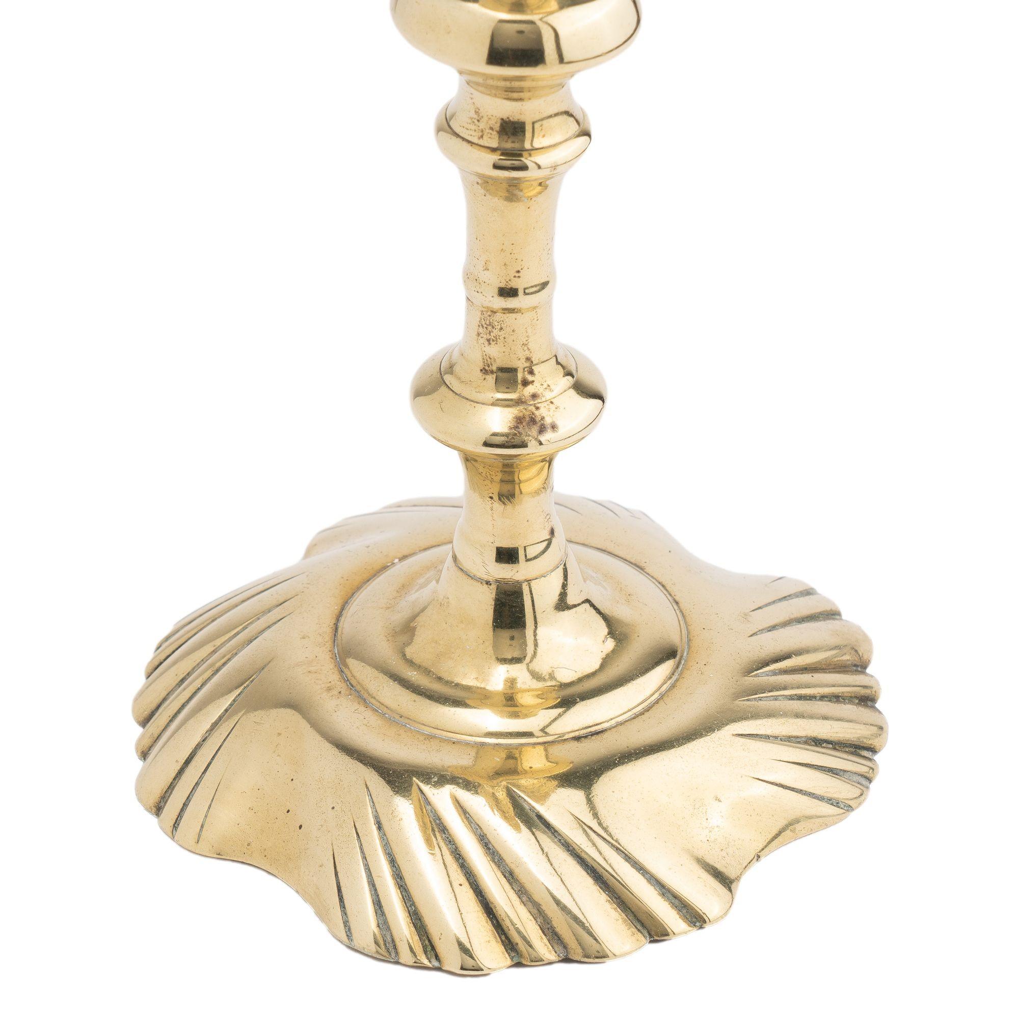Queen Anne cast brass swirl base candlestick, 1750-75 For Sale 1