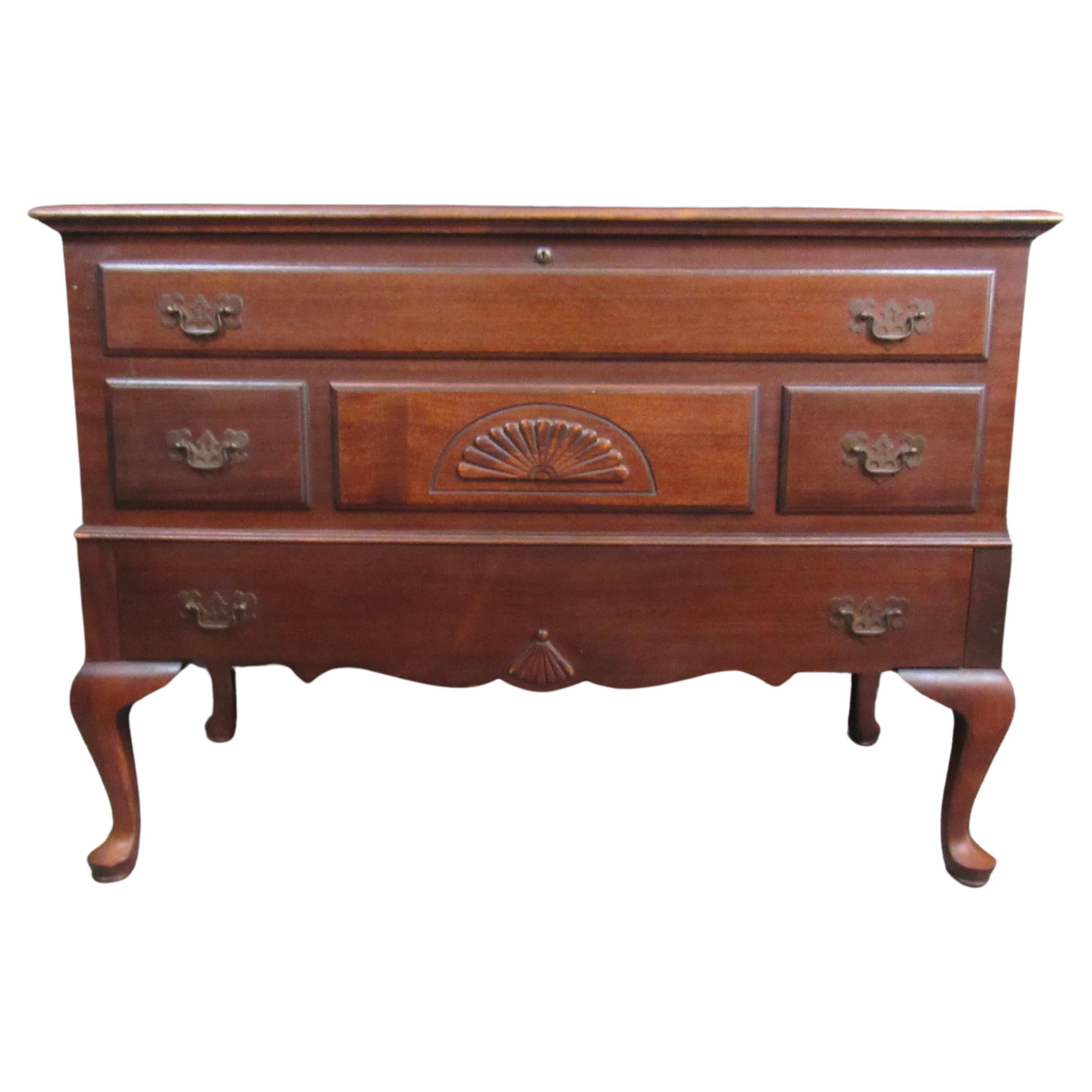Queen Anne Cedar Hope Chest by Lane Furniture For Sale