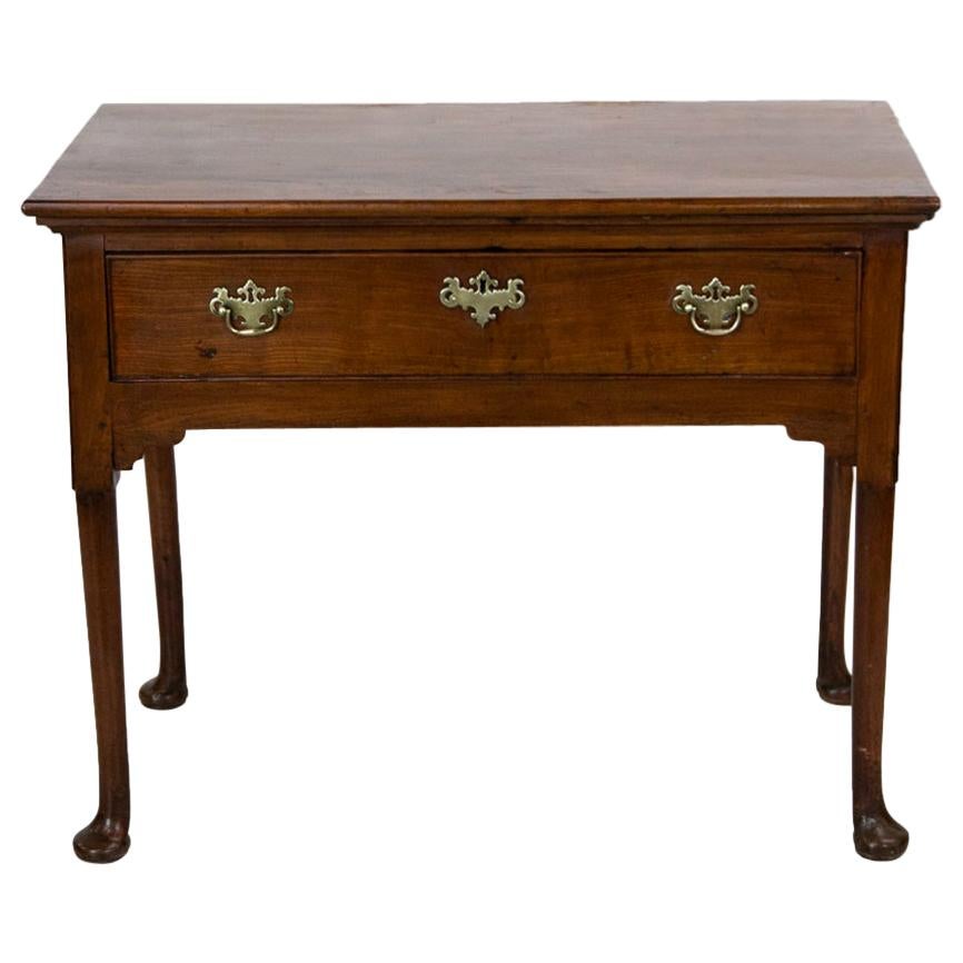 Queen Anne Cherry Side Table For Sale