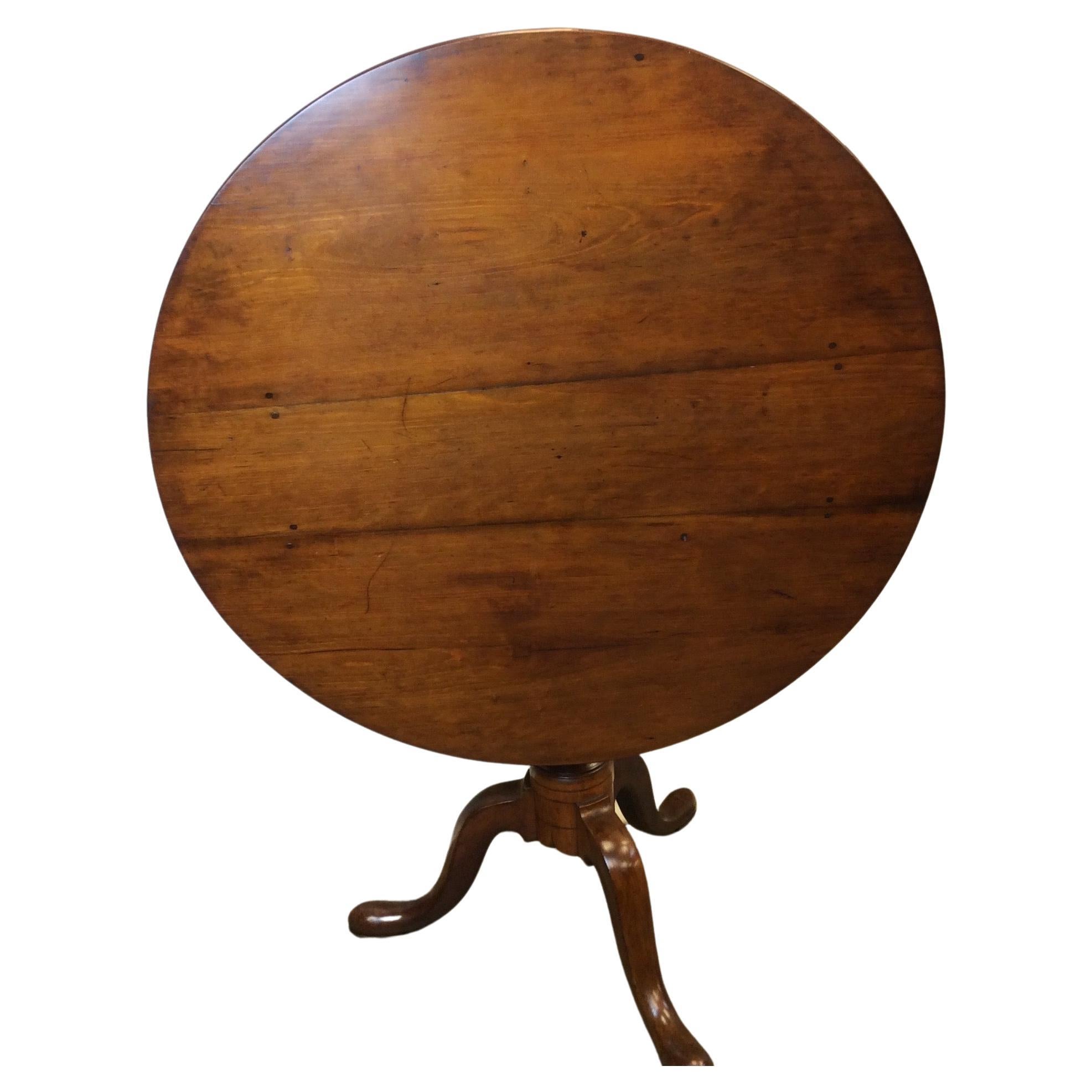 Queen Anne Cherry Tea Table For Sale