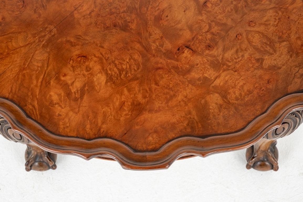 Queen Anne Coffee Table Walnut For Sale 2