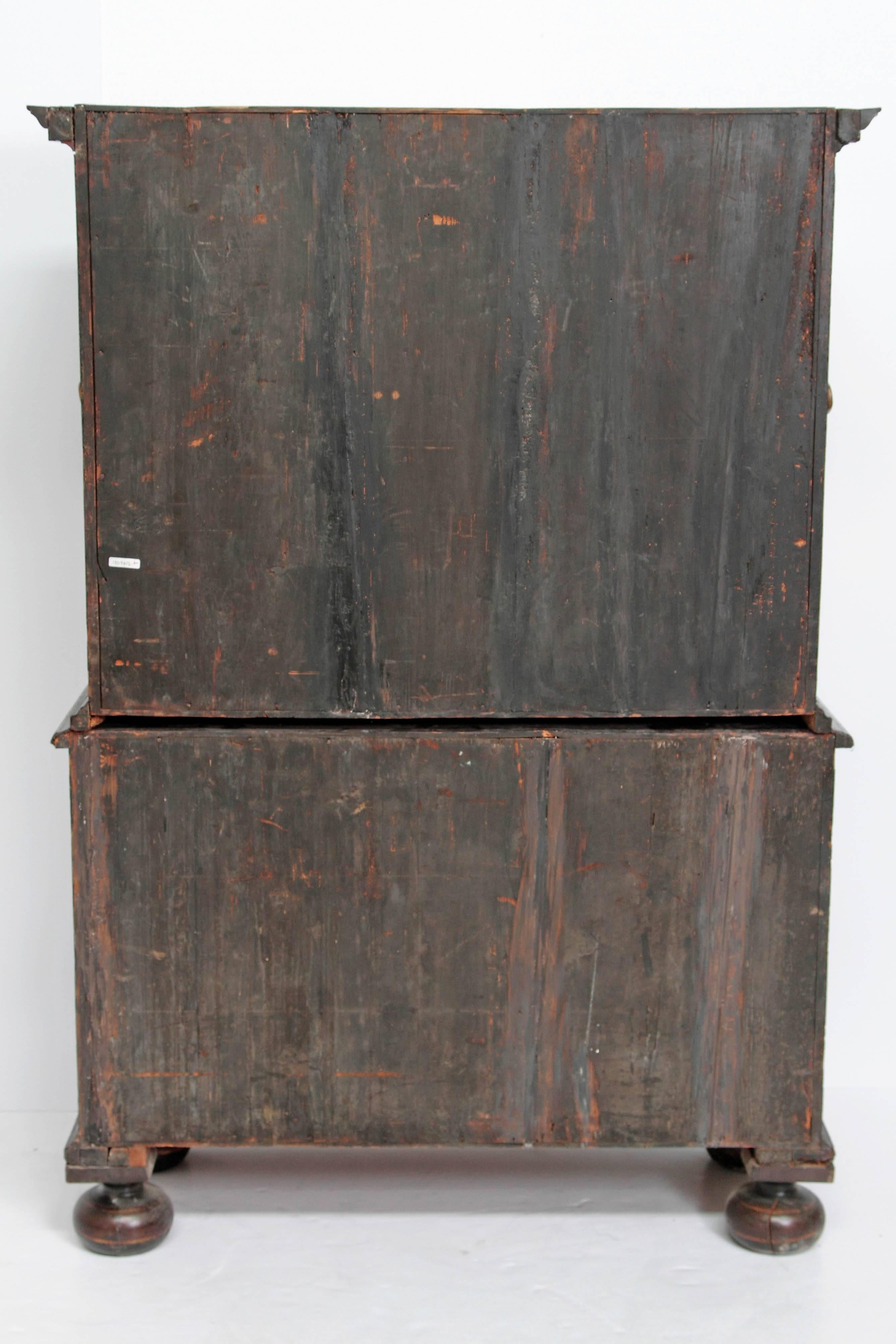 Queen Anne Collectors Cabinet / Japanned 11