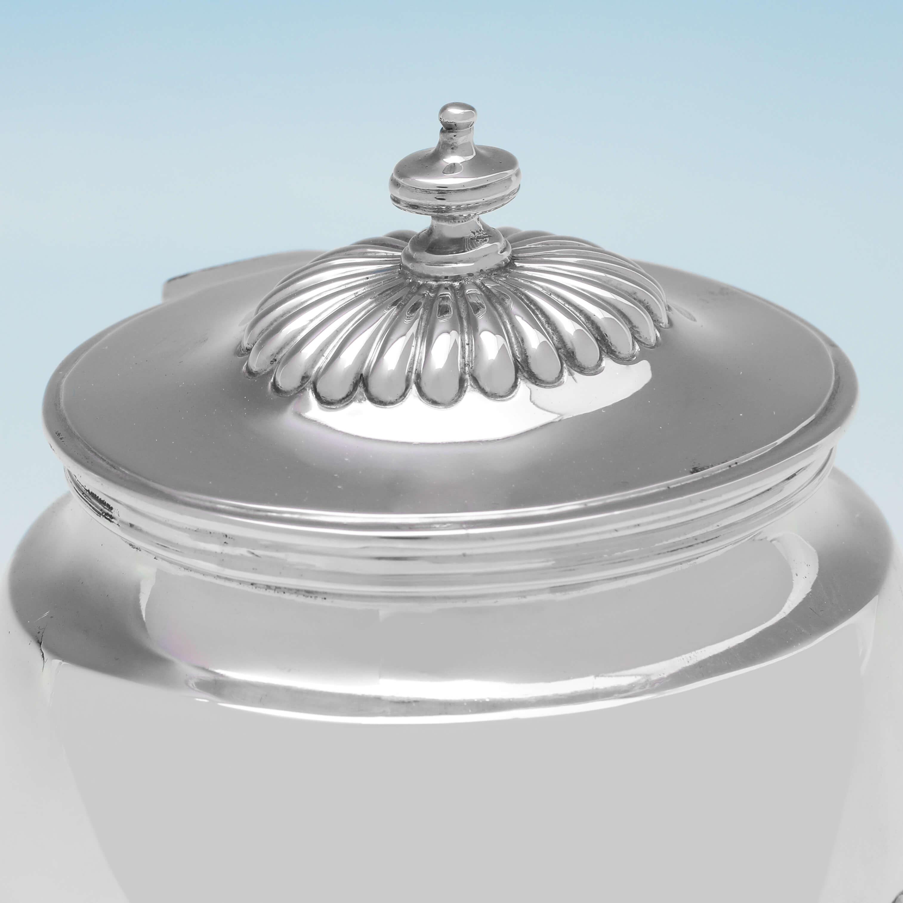 Queen Anne Design Half Fluted Victorian Antique Sterling Silver Tea Caddy, 1894 In Good Condition In London, London