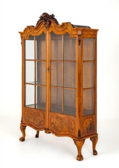 Queen Anne Display Cabinet Walnut, 1880