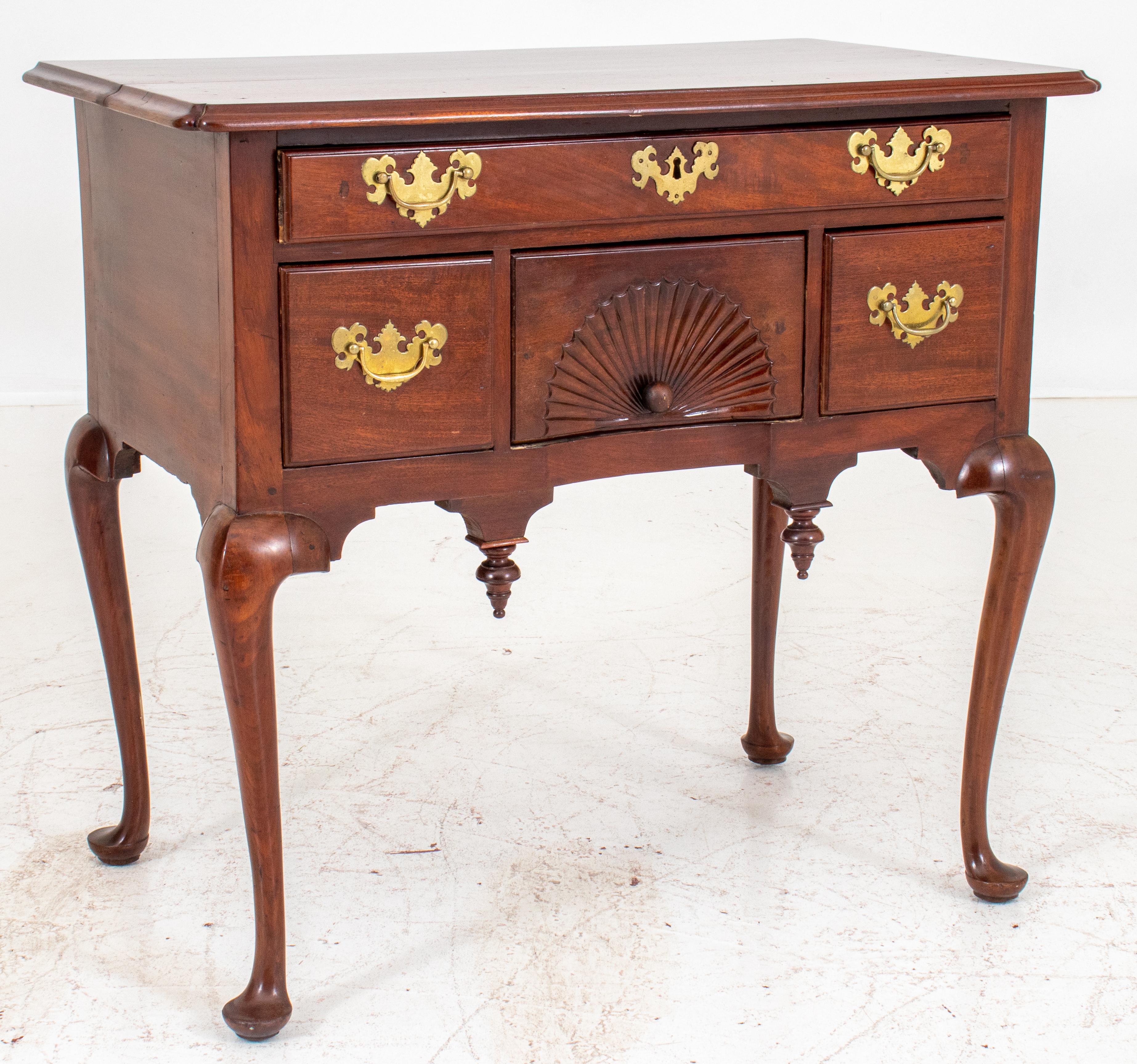 Queen Anne Dressing Table or Lowboy 3