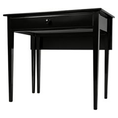 Queen Anne Drop-Leaf Table Black Lacquer, 20th Century, 5-Leg Design
