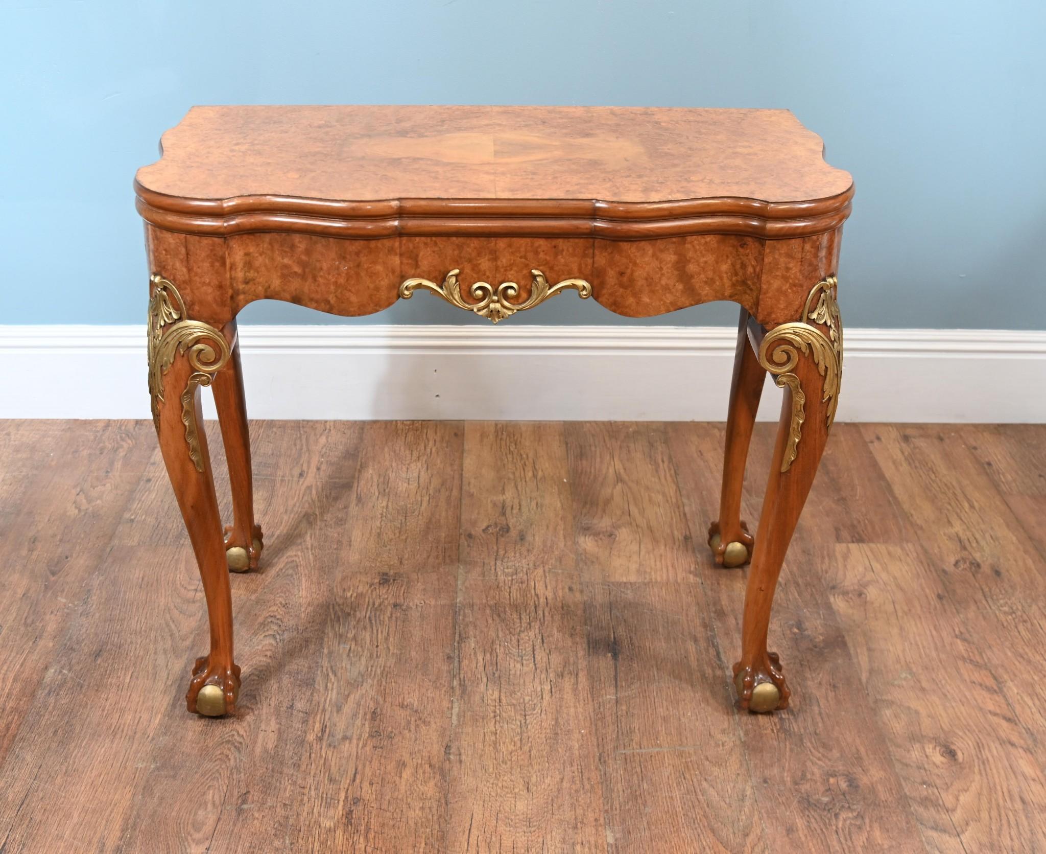 Tavolo da gioco Queen Anne Console Noce Epstein and Co. in vendita 8