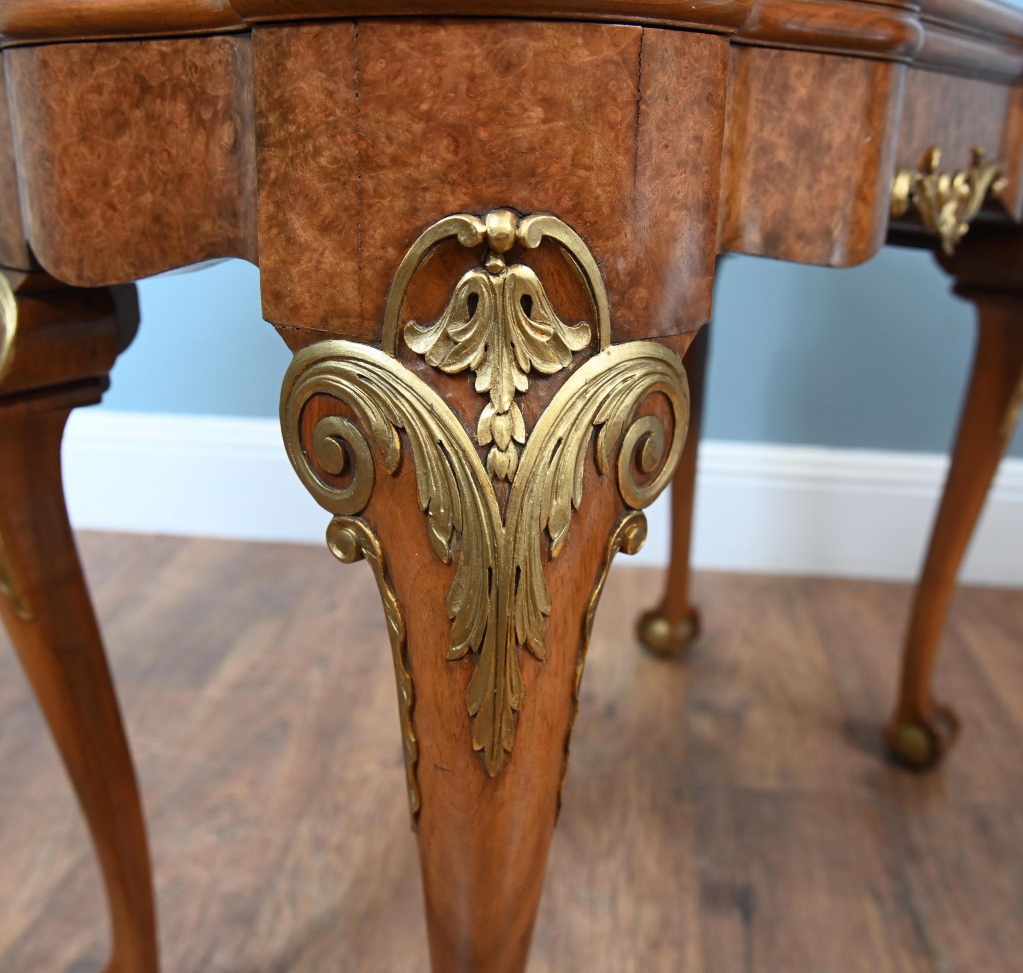 Inizio XX secolo Tavolo da gioco Queen Anne Console Noce Epstein and Co. in vendita