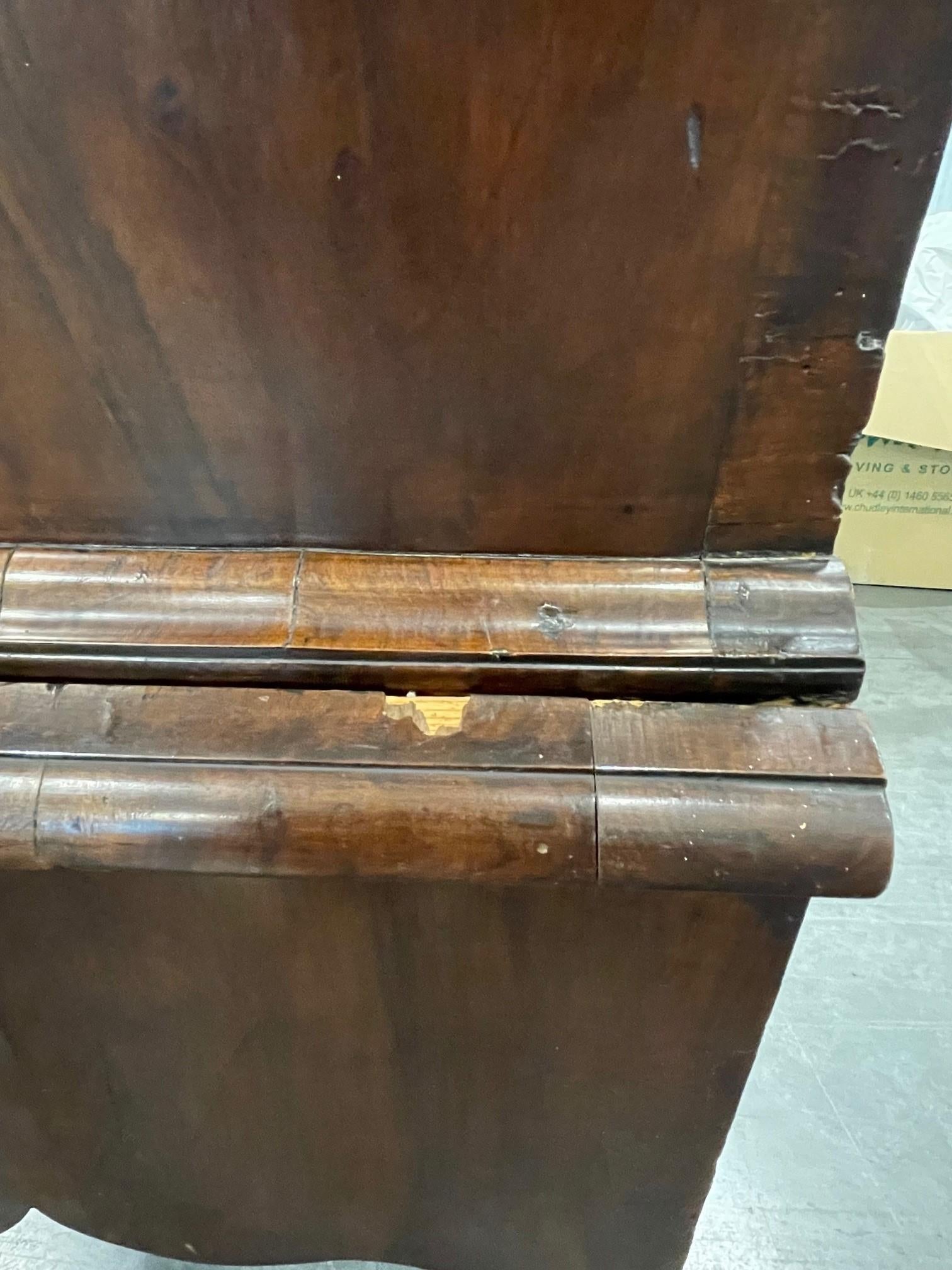 Queen Anne Herringbone-Banded  Walnut Chest on Stand Circa 1710 For Sale 6