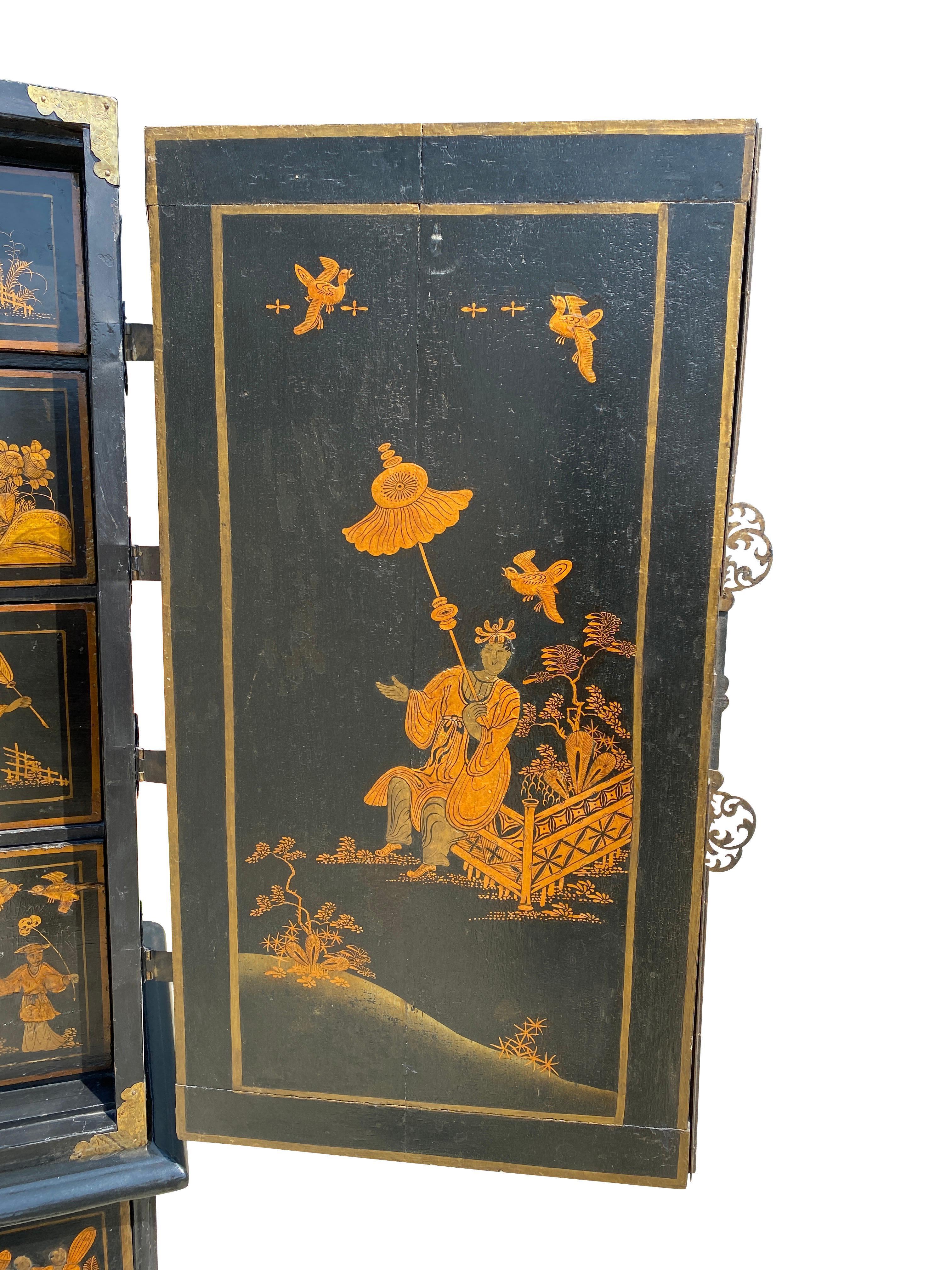 Queen Anne Japanned Cabinet on Chest 4