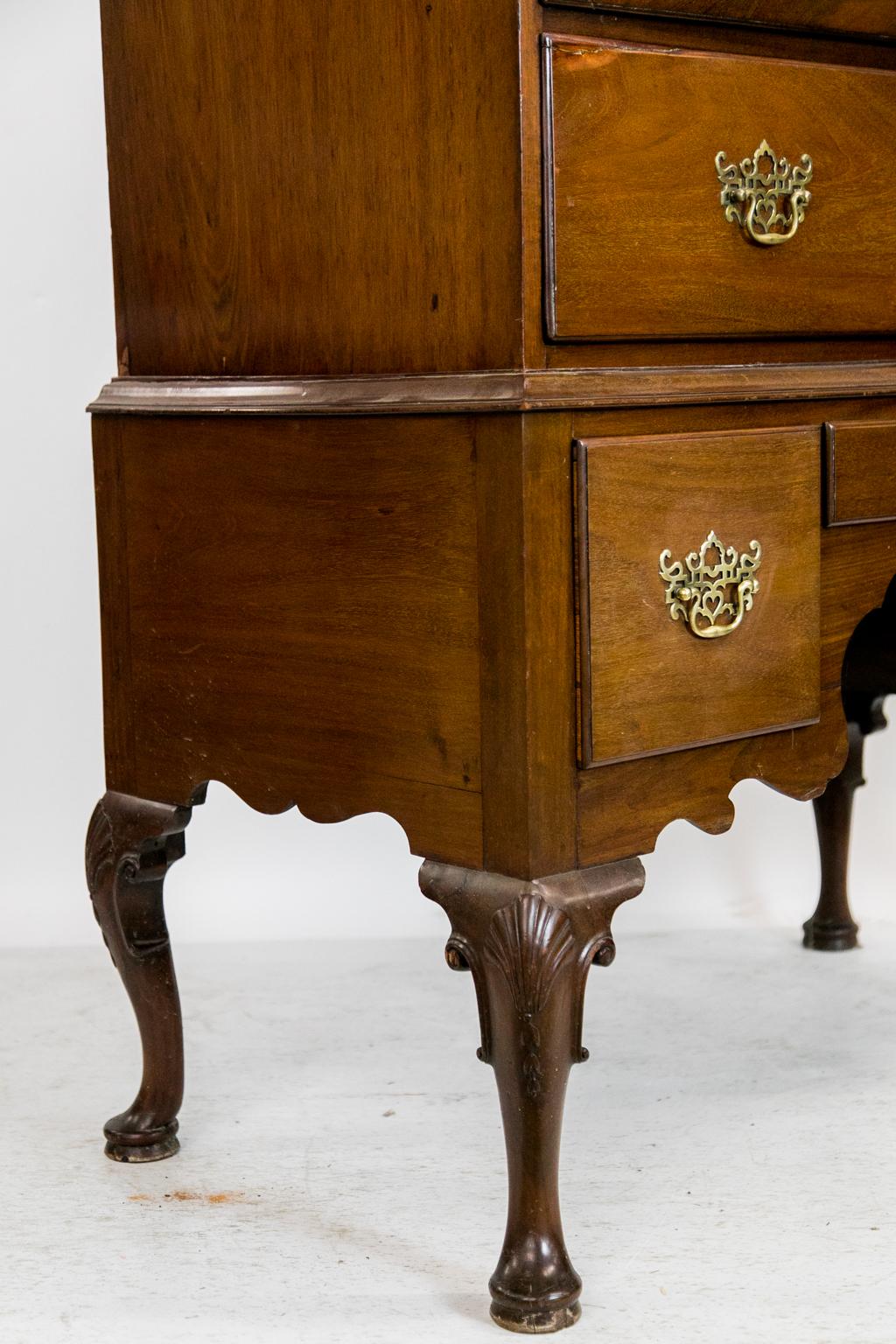 Late 18th Century Queen Anne Mahogany Highboy For Sale