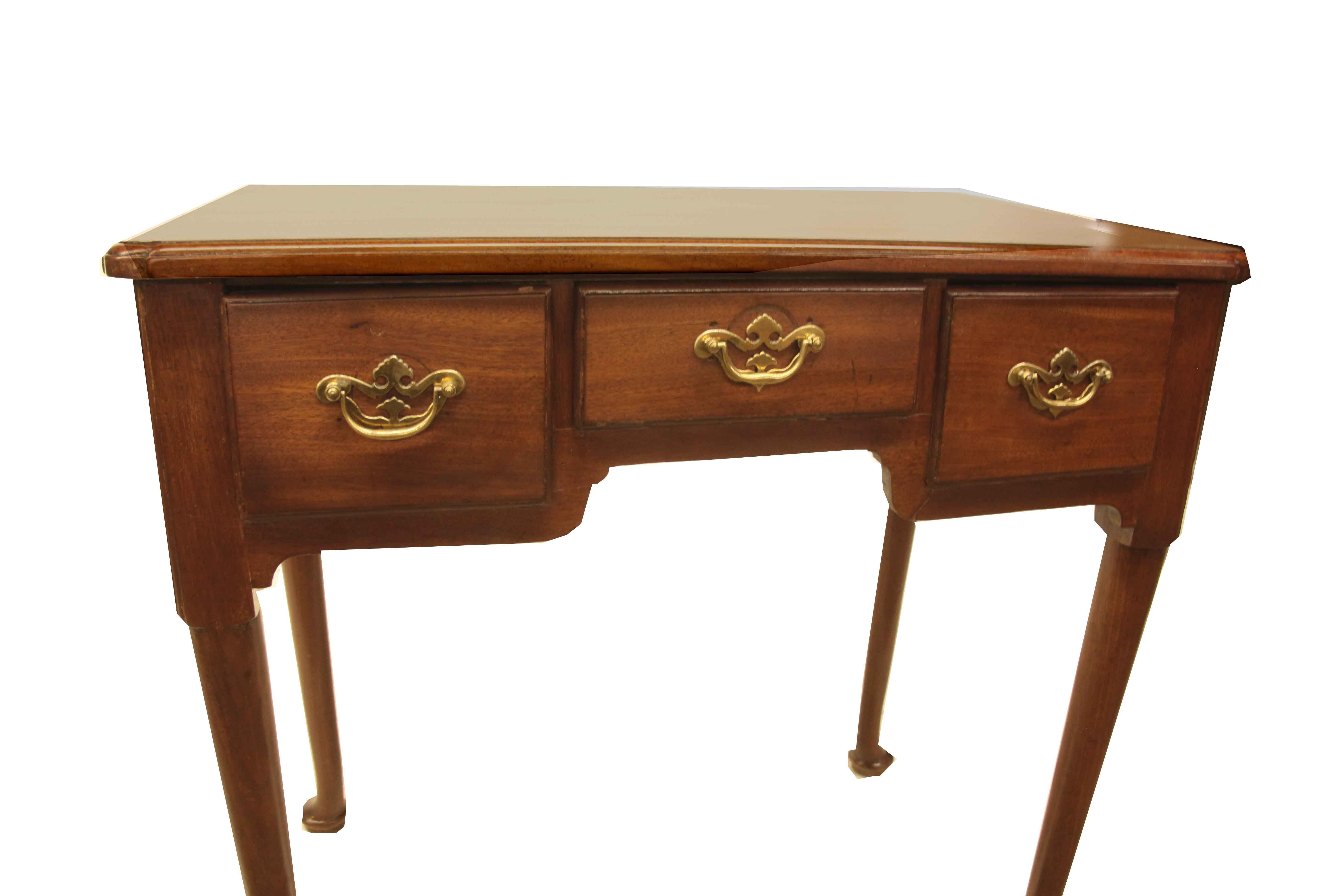 Mid-18th Century Queen Anne Mahogany Lowboy For Sale