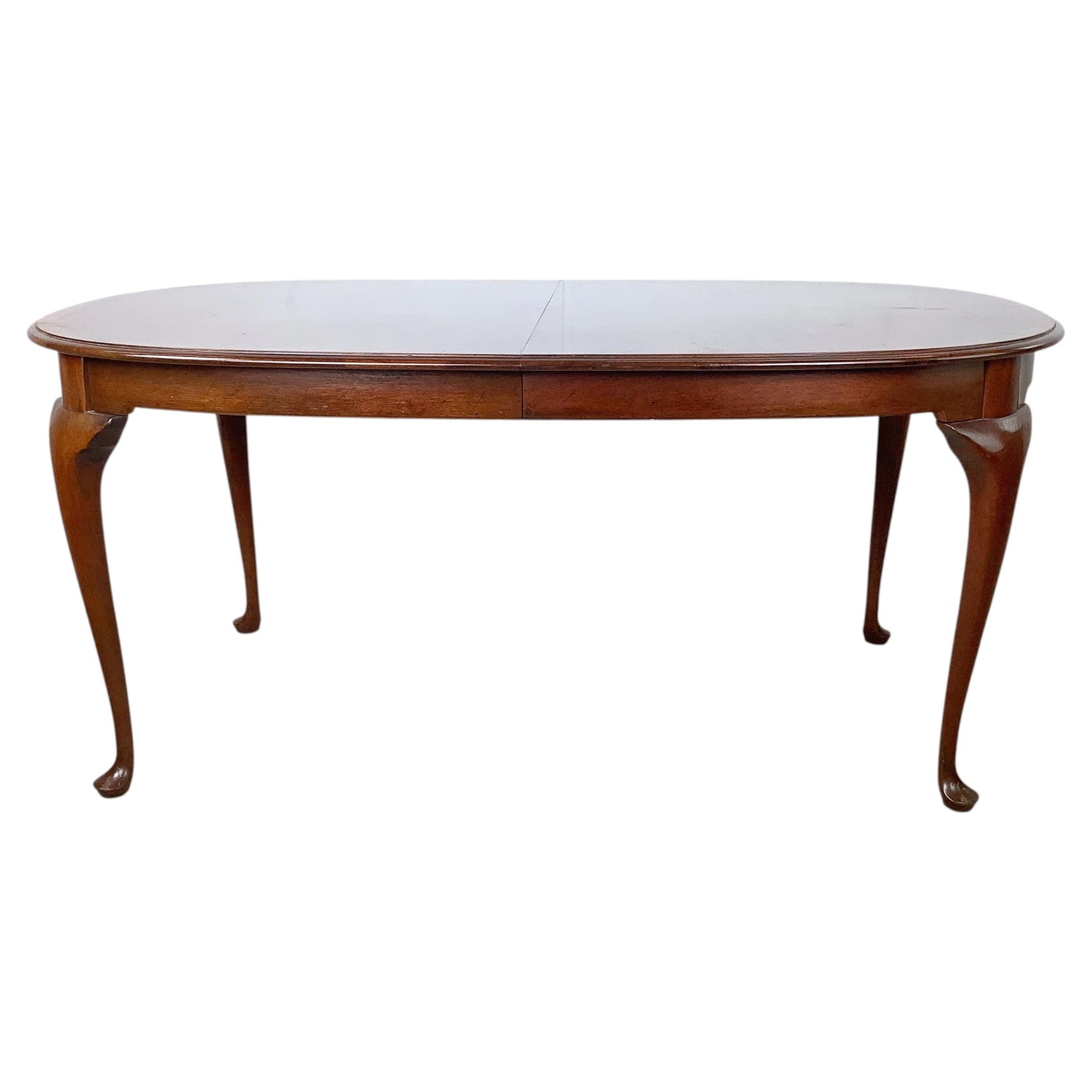 Queen Anne Mahogany Oval Extension Dining Table by Hickory Chair Company