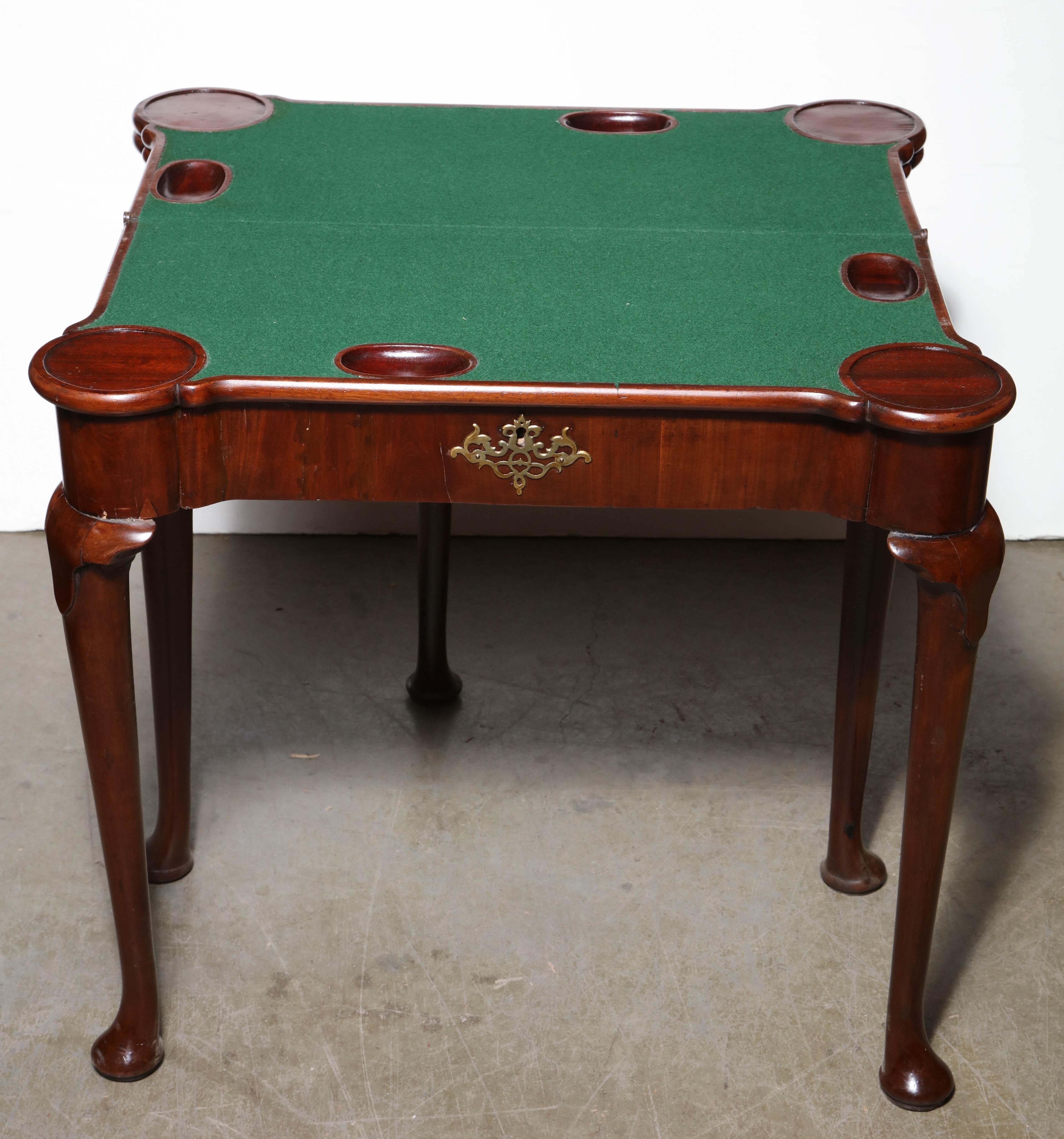 Queen Anne Mahogany Triple Top Card Table For Sale 2