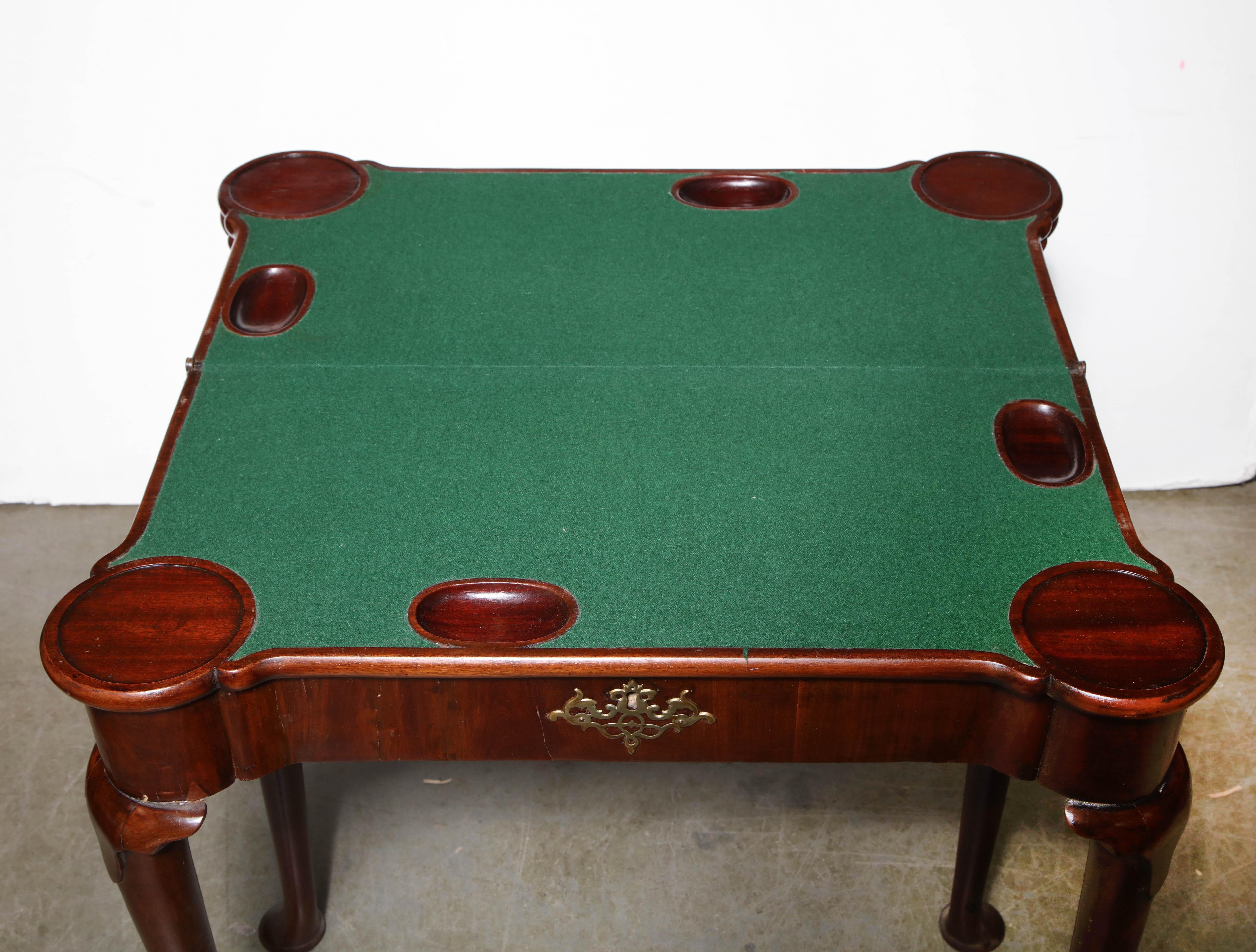 Queen Anne Mahogany Triple Top Card Table For Sale 3