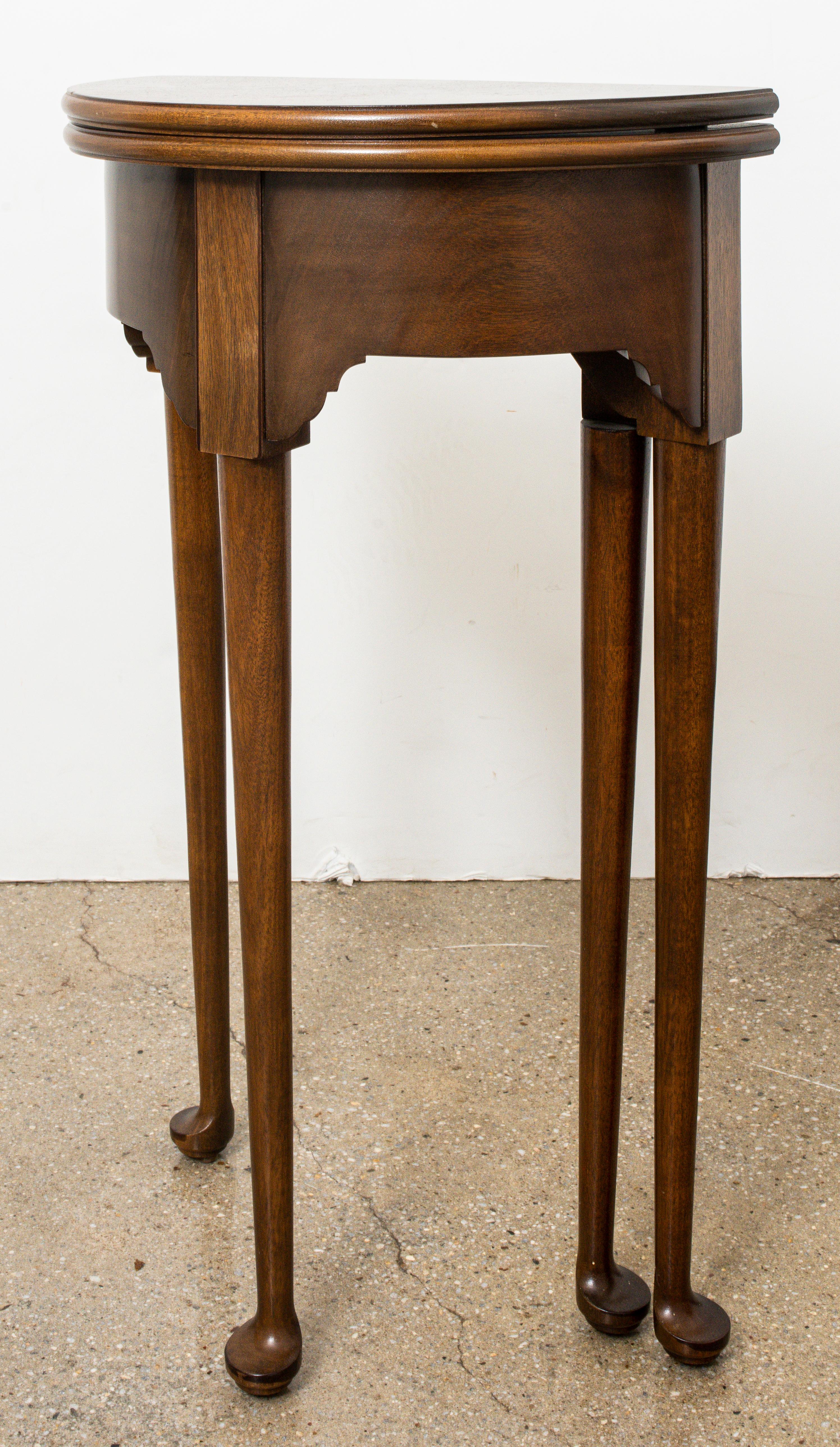 Queen Anne Manner Fold-Out Side Table 3
