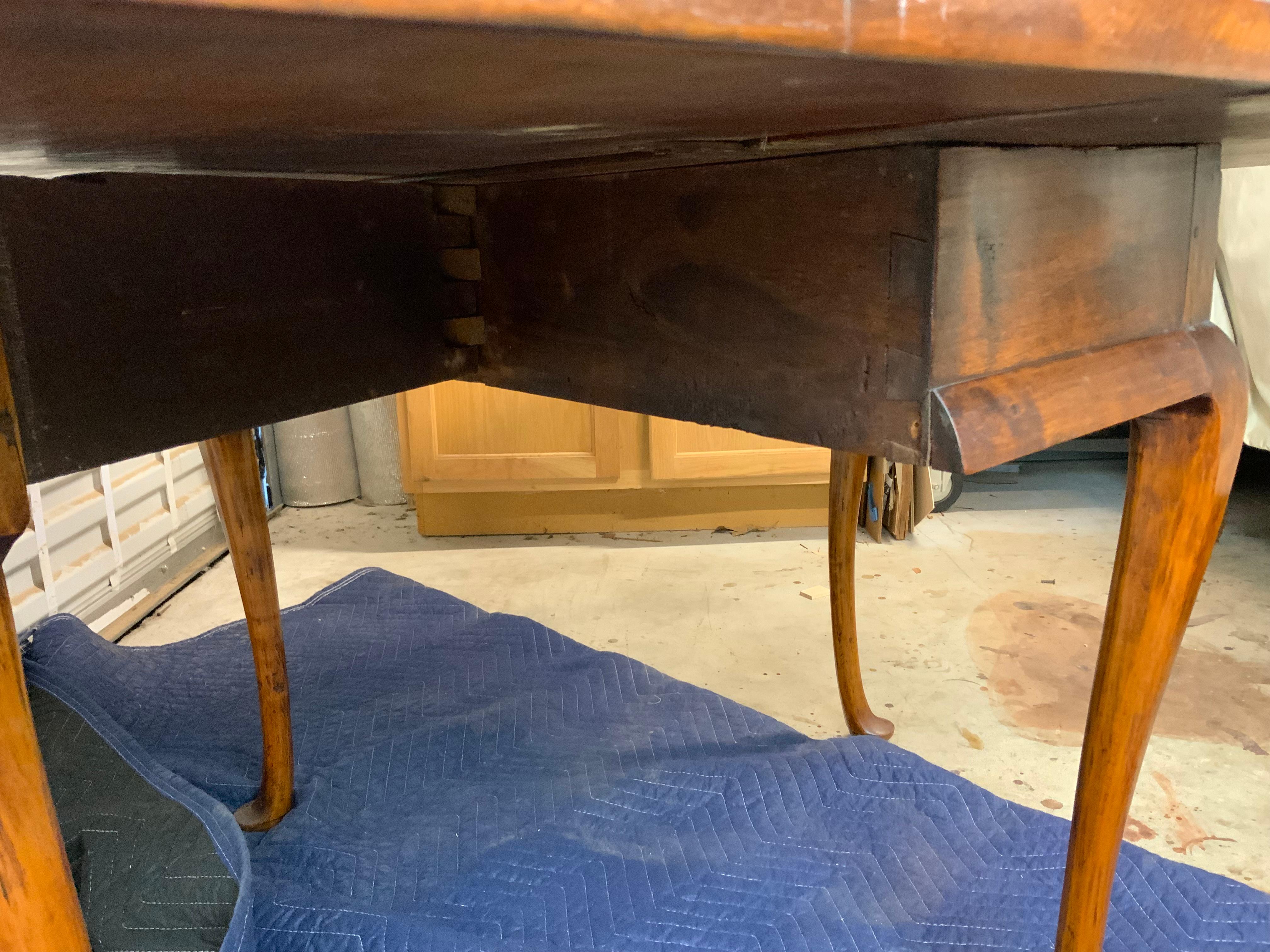 Queen Anne Maple Drop Leaf Table For Sale 6