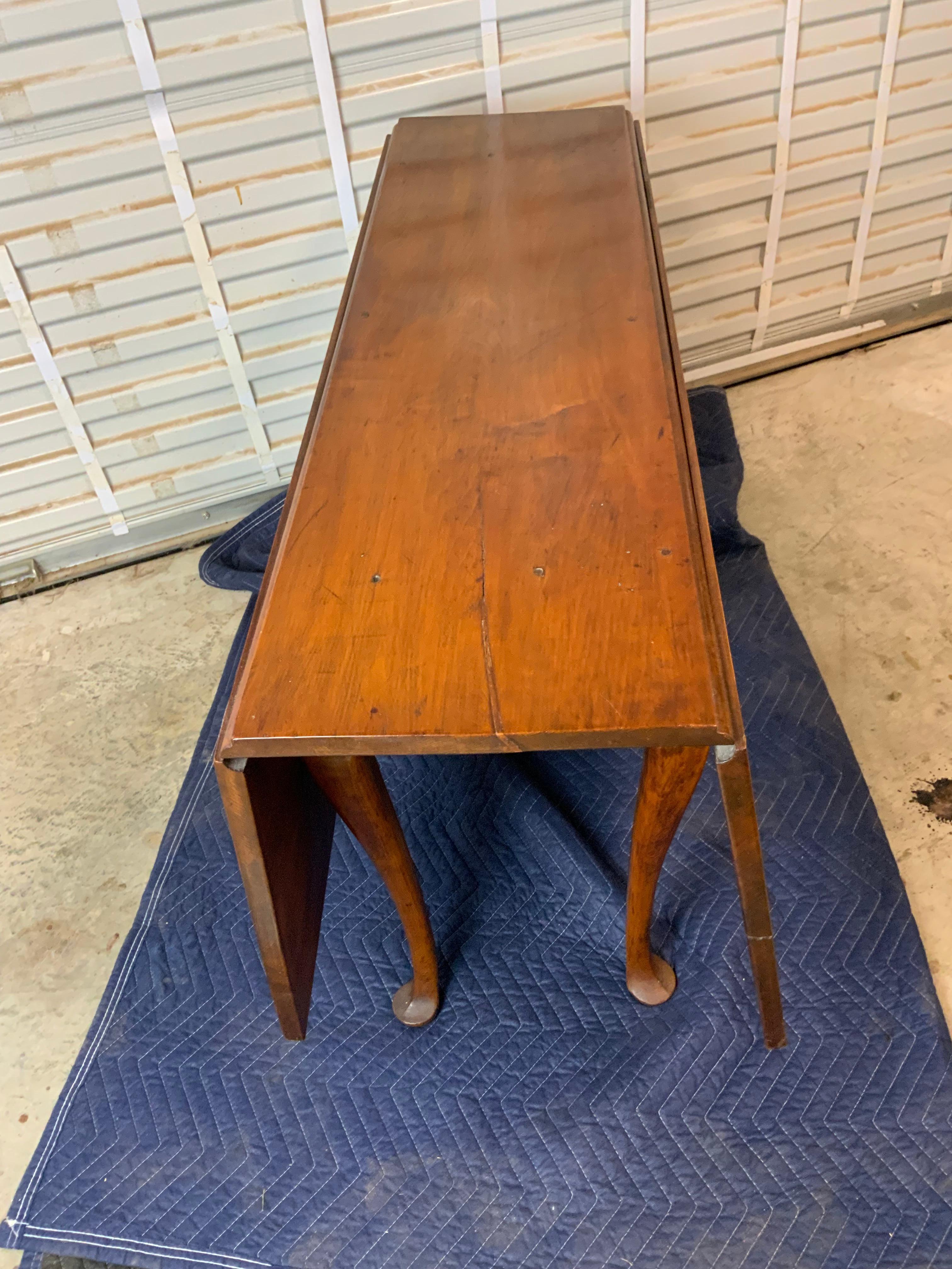 Queen Anne Maple Drop Leaf Table For Sale 3