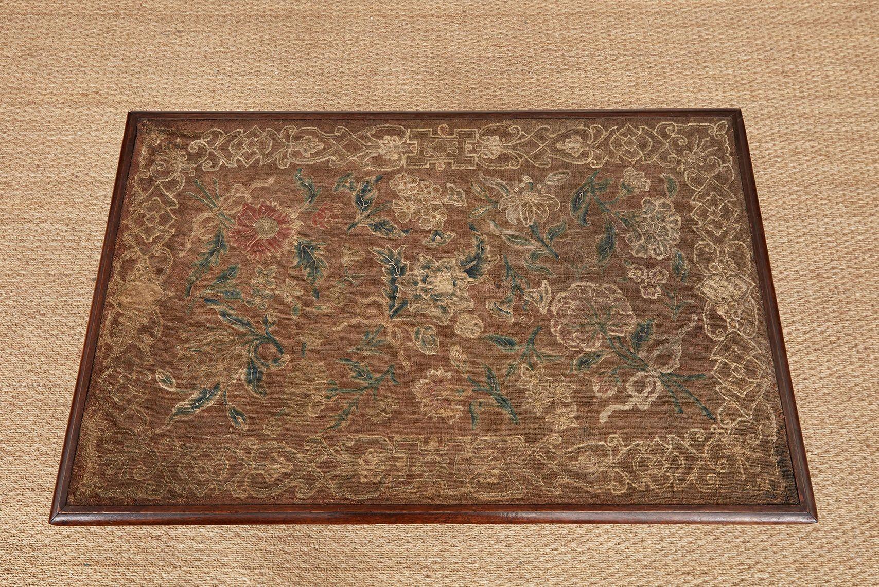 Mesa de bordado Queen Anne Inglés en venta