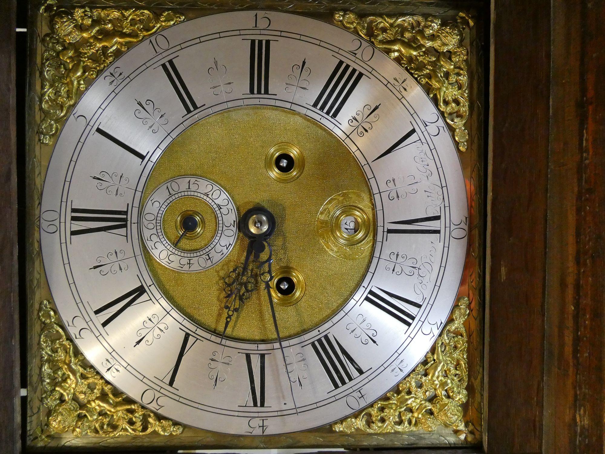 Early 18th Century Queen Anne Oak Cased Longcase Clock by Joseph Davies, Ratcliffe Highway