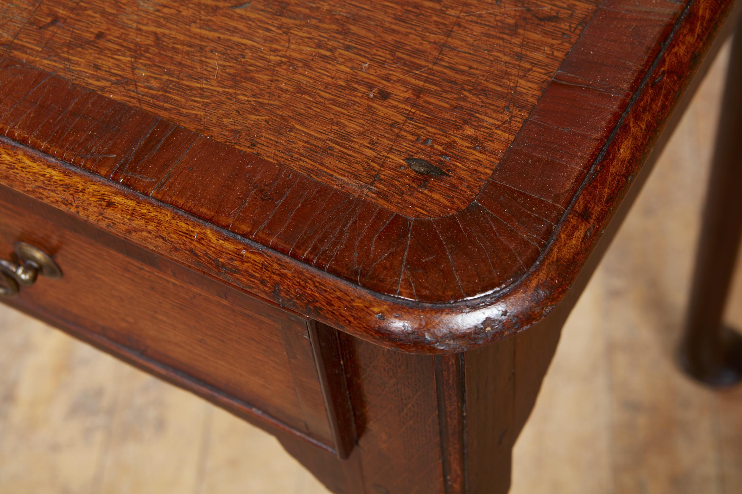 Woodwork Queen Anne Pad Foot Oak Table