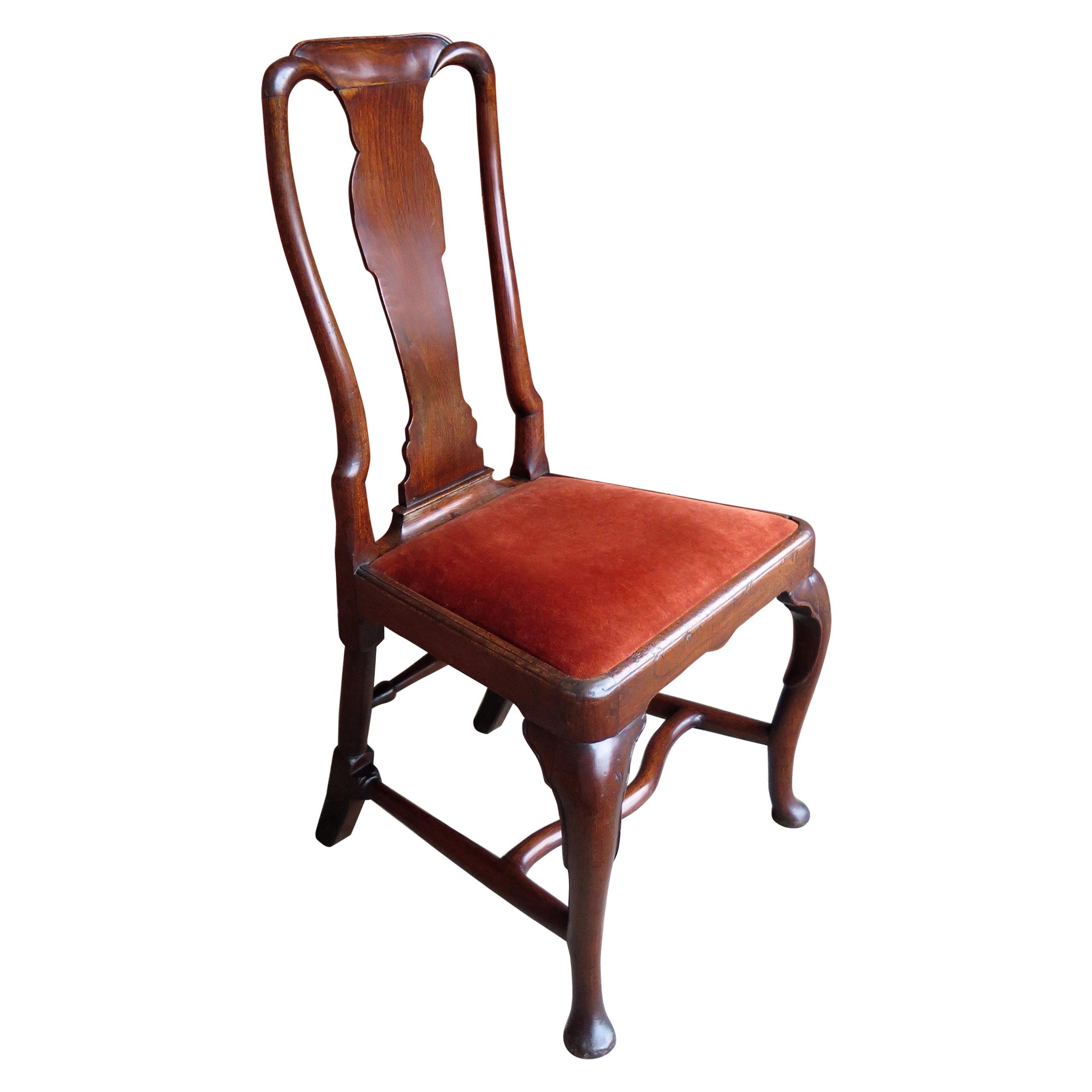 Queen Anne Period Chair Fruitwood High Curved Back Cabriole Carved Legs, Ca 1710