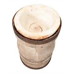 Mortero de pie de época Queen Anne