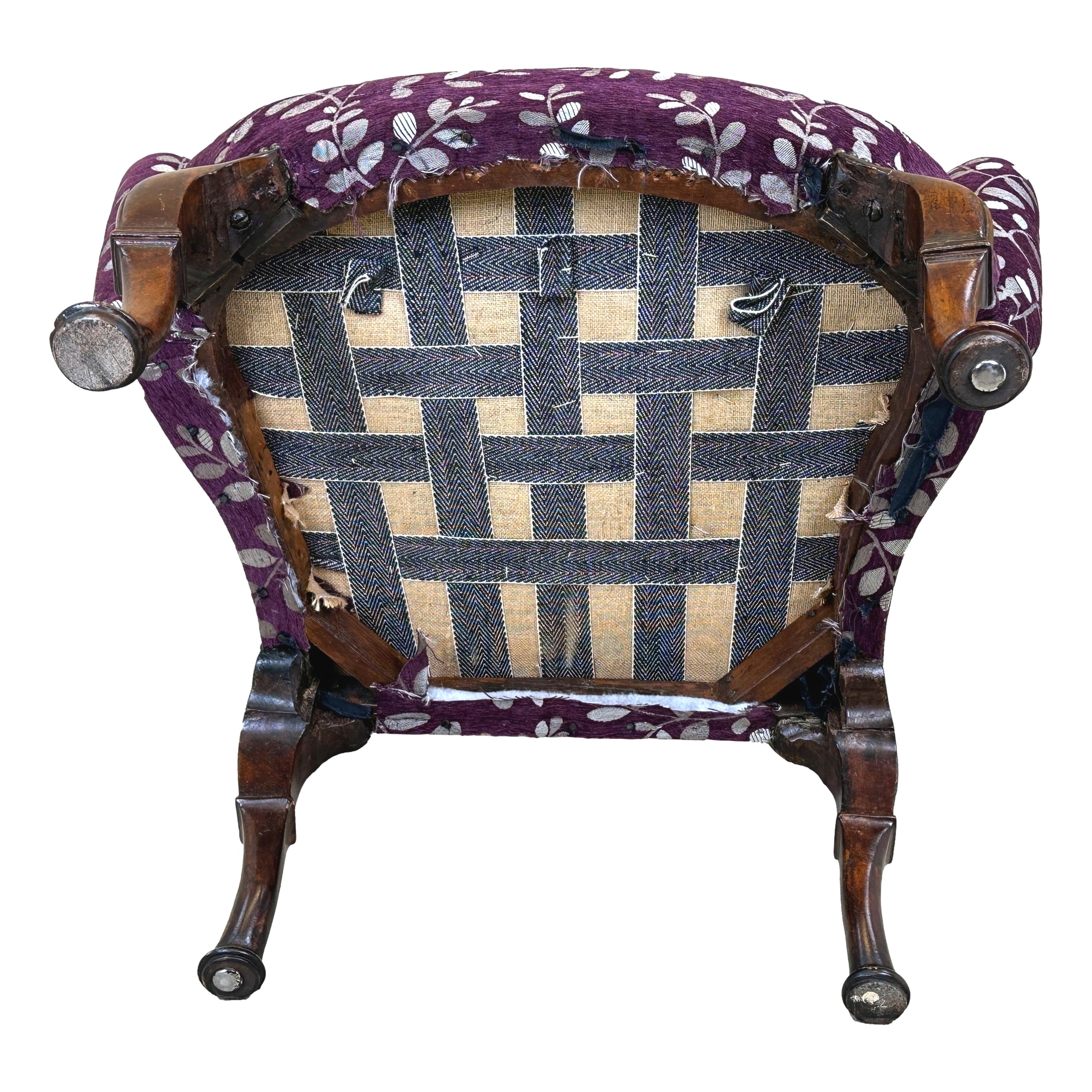 Queen Anne Period Walnut Wing Armchair For Sale 1