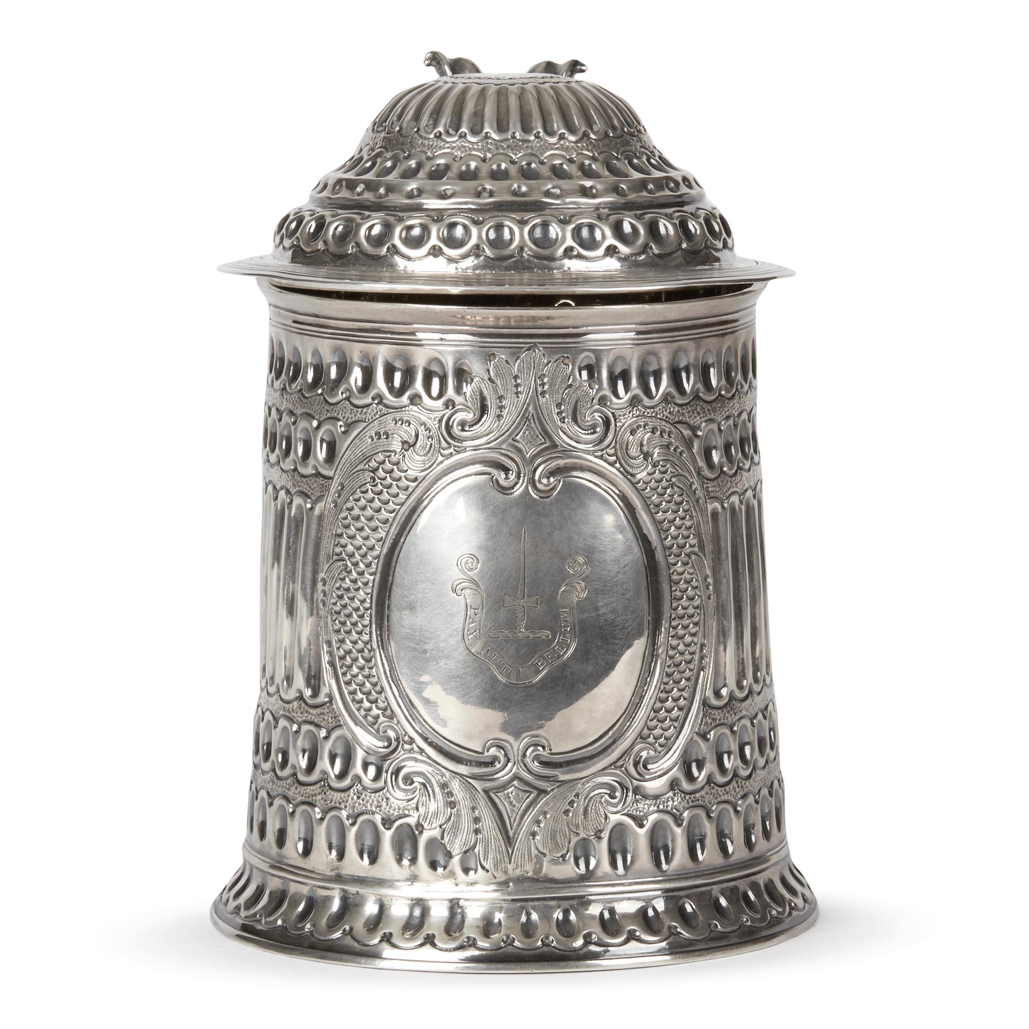 Queen Anne Silver Tankard with Scottish Blane Crest London, 1706 For Sale 5