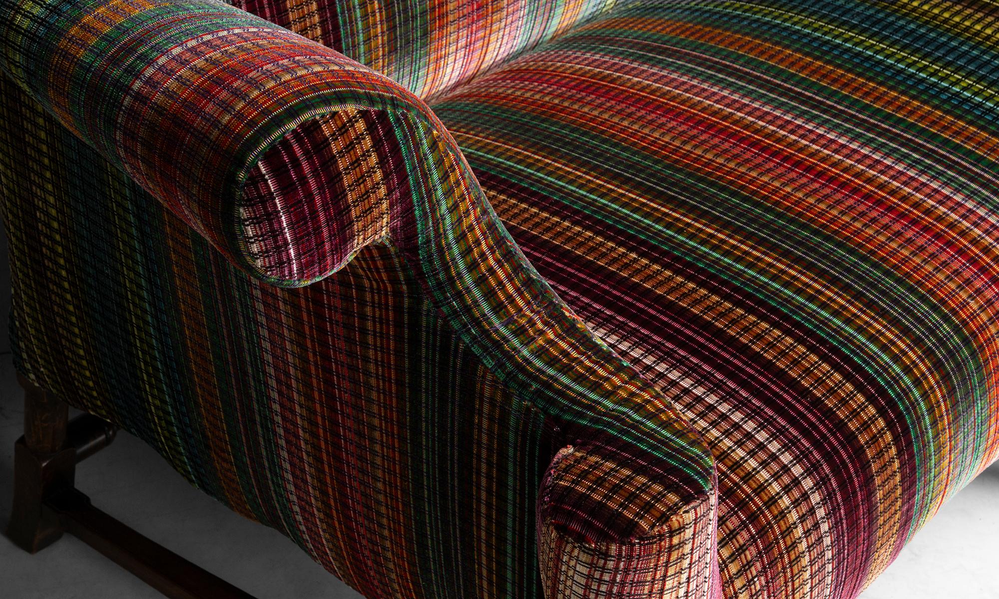 Queen Anne Sofa in Pierre Frey Velvet, England circa 1910 1