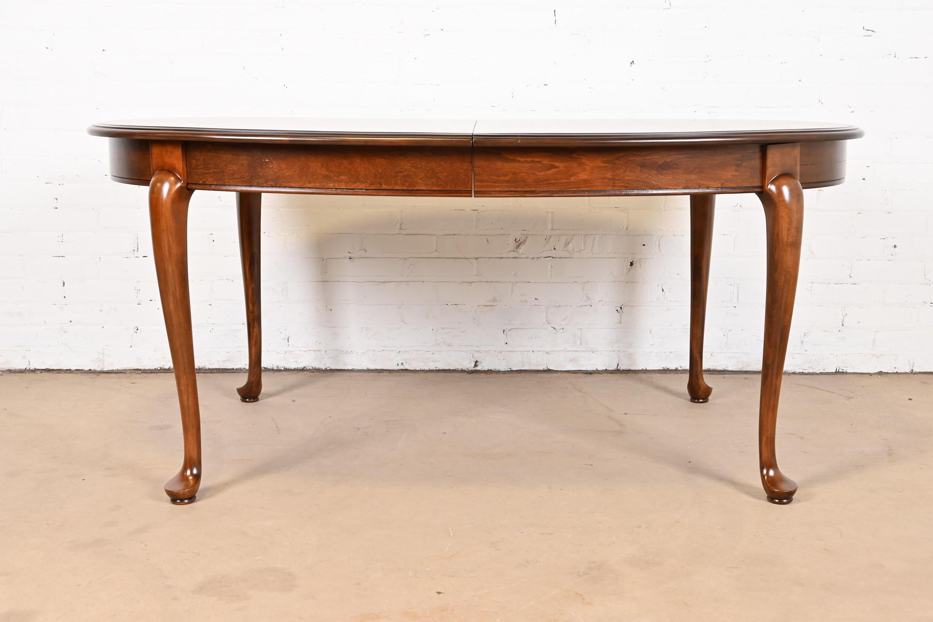 Queen Anne Solid Cherry Wood Extension Dining Table, Newly Refinished For Sale 5