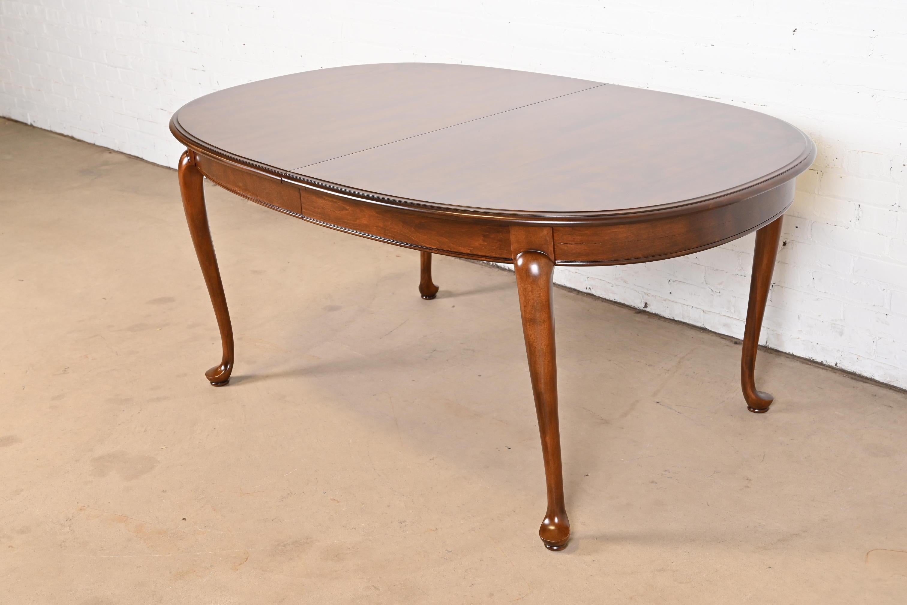 Queen Anne Solid Cherry Wood Extension Dining Table, Newly Refinished For Sale 6