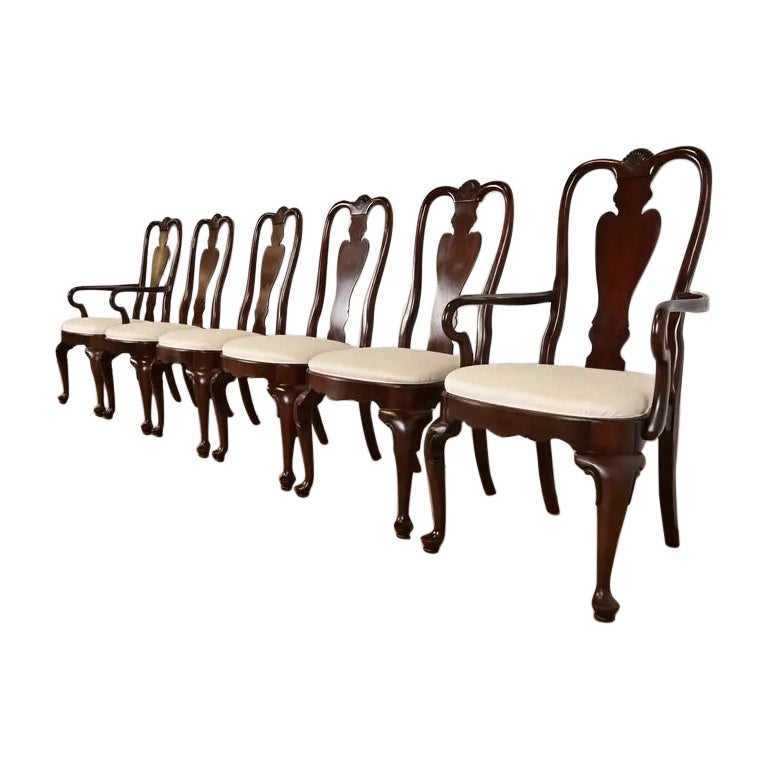 Set di sei sedie da pranzo in mogano massiccio Queen Anne