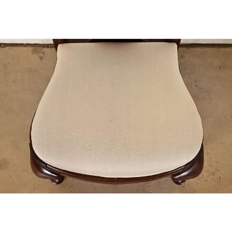 Queen Anne Solid Mahogany Side Chairs or Dining Chairs, Pair en vente 2