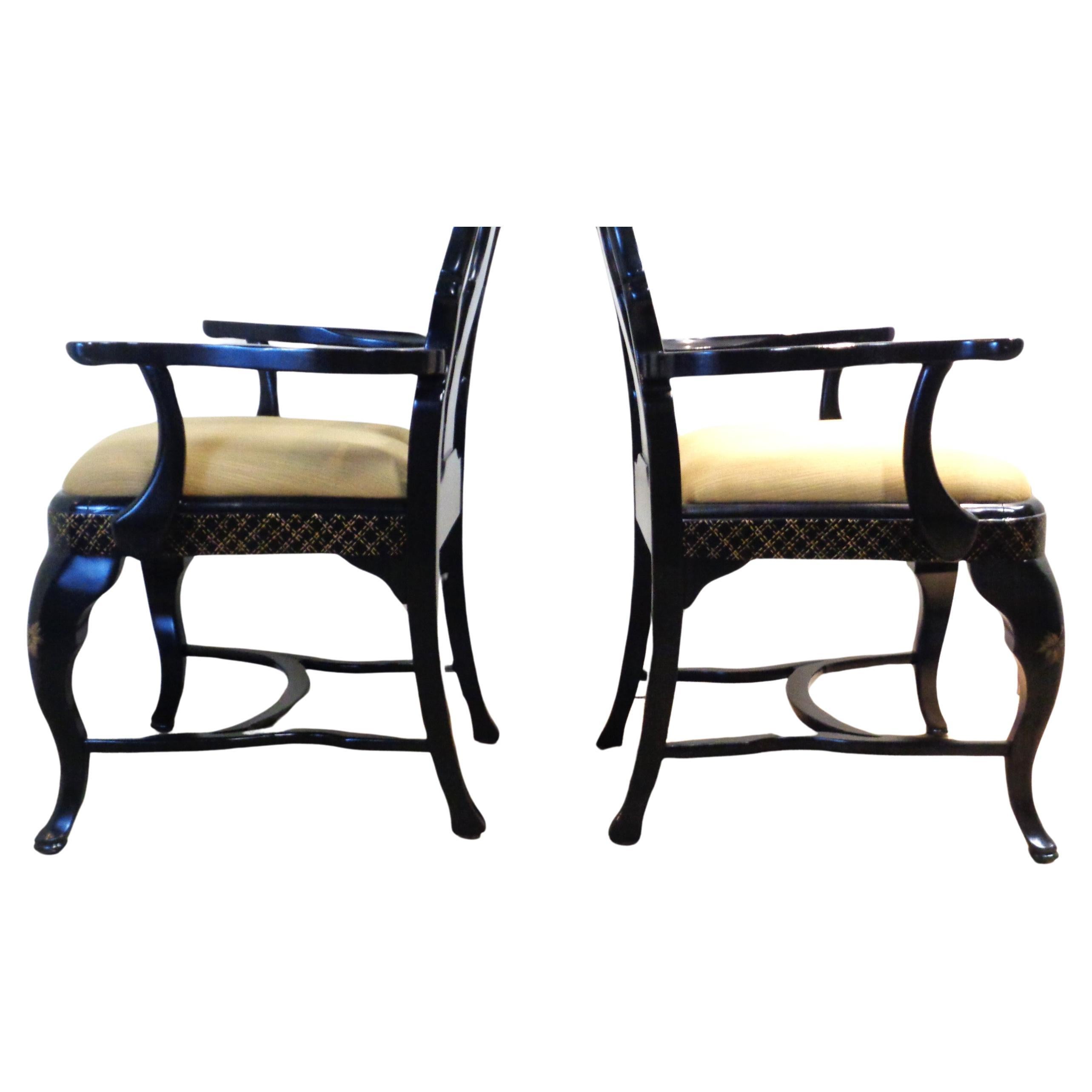 Queen Anne Style Chinoiserie Decorated Armchairs For Sale 2