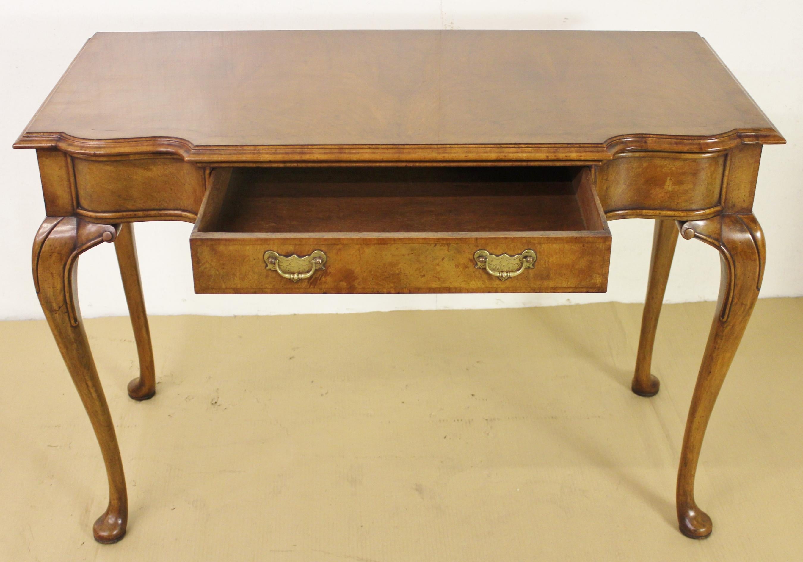 Queen Anne Style Burr Walnut Serpentine Fronted Console Table 9