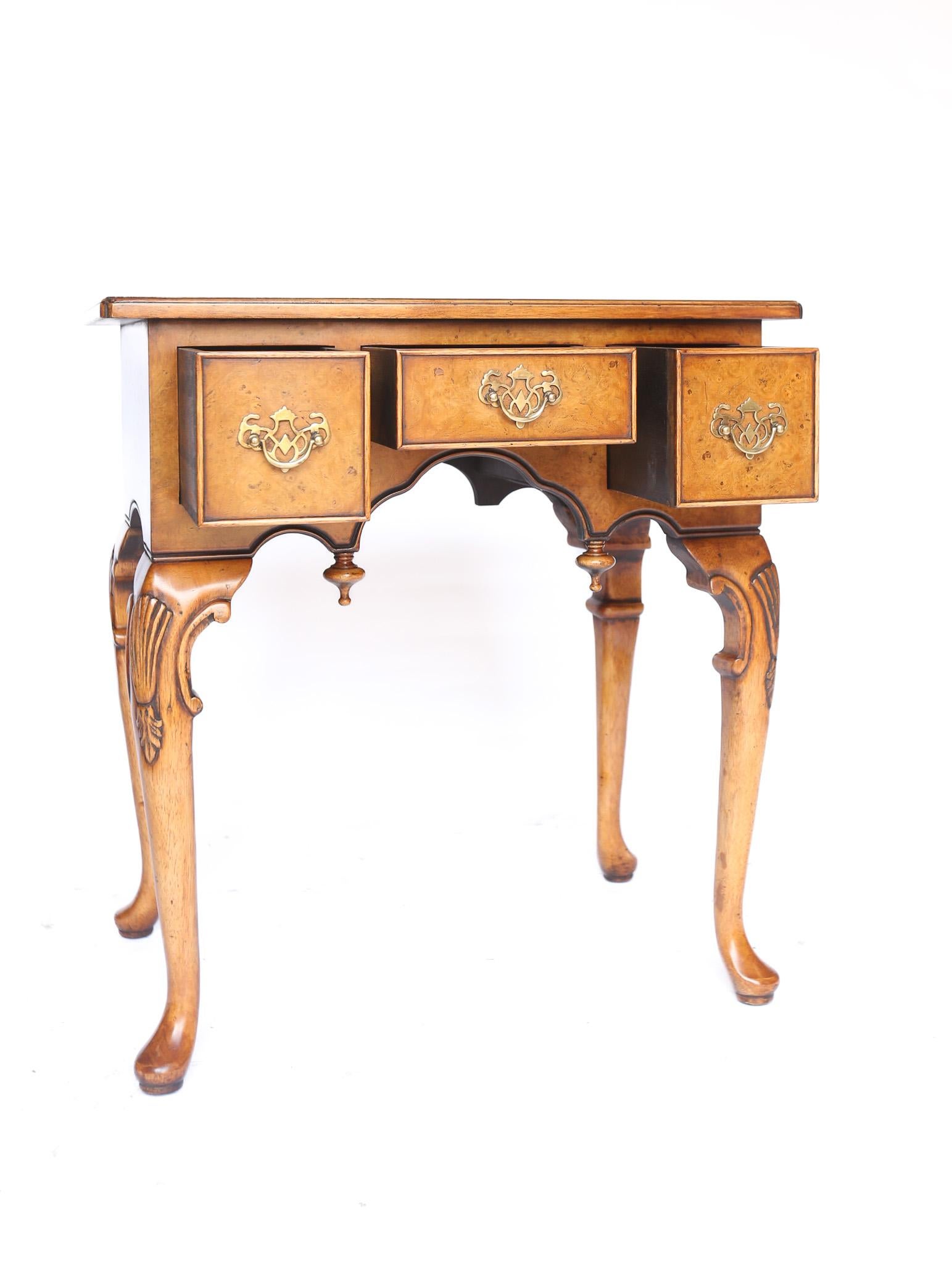Queen Anne style  Burr Walnut  small dressing table circa 1930s For Sale 2