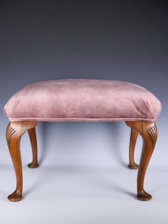 Queen Anne Style Carved Dressing Table Stool in Pink Velvet